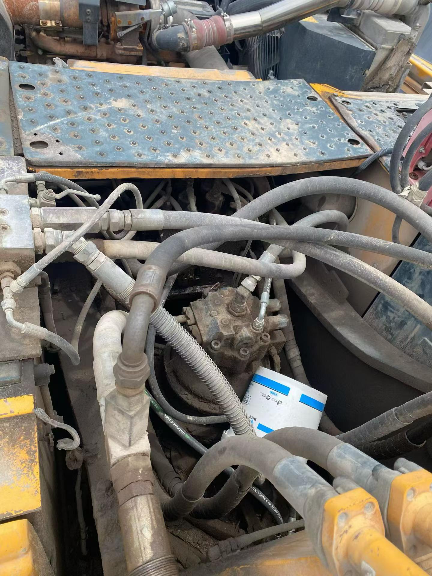 Buy Hyundai R350LVS Used Excavator / 2