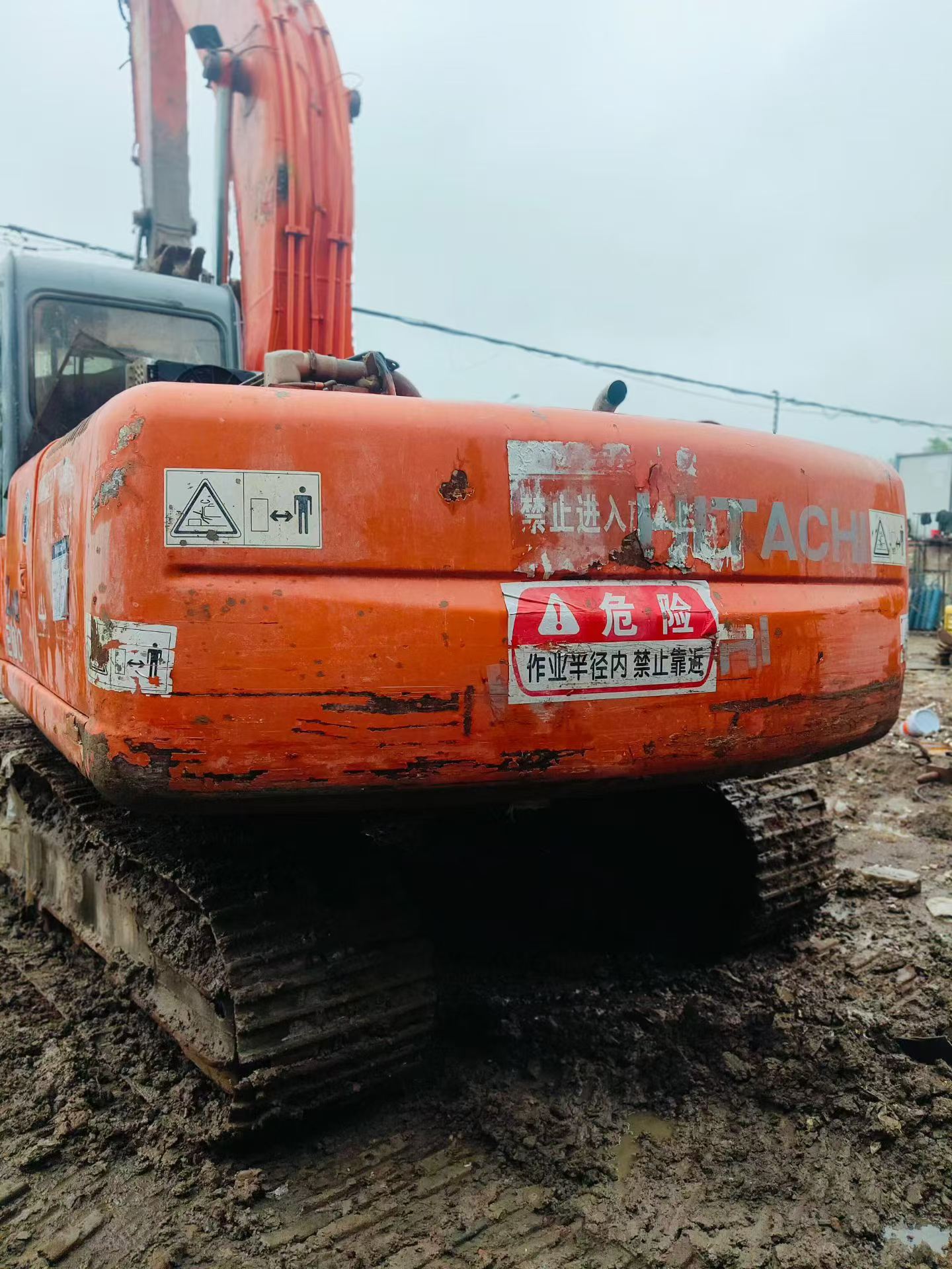 Buy Hitachi EX200 Used Excavator / 3