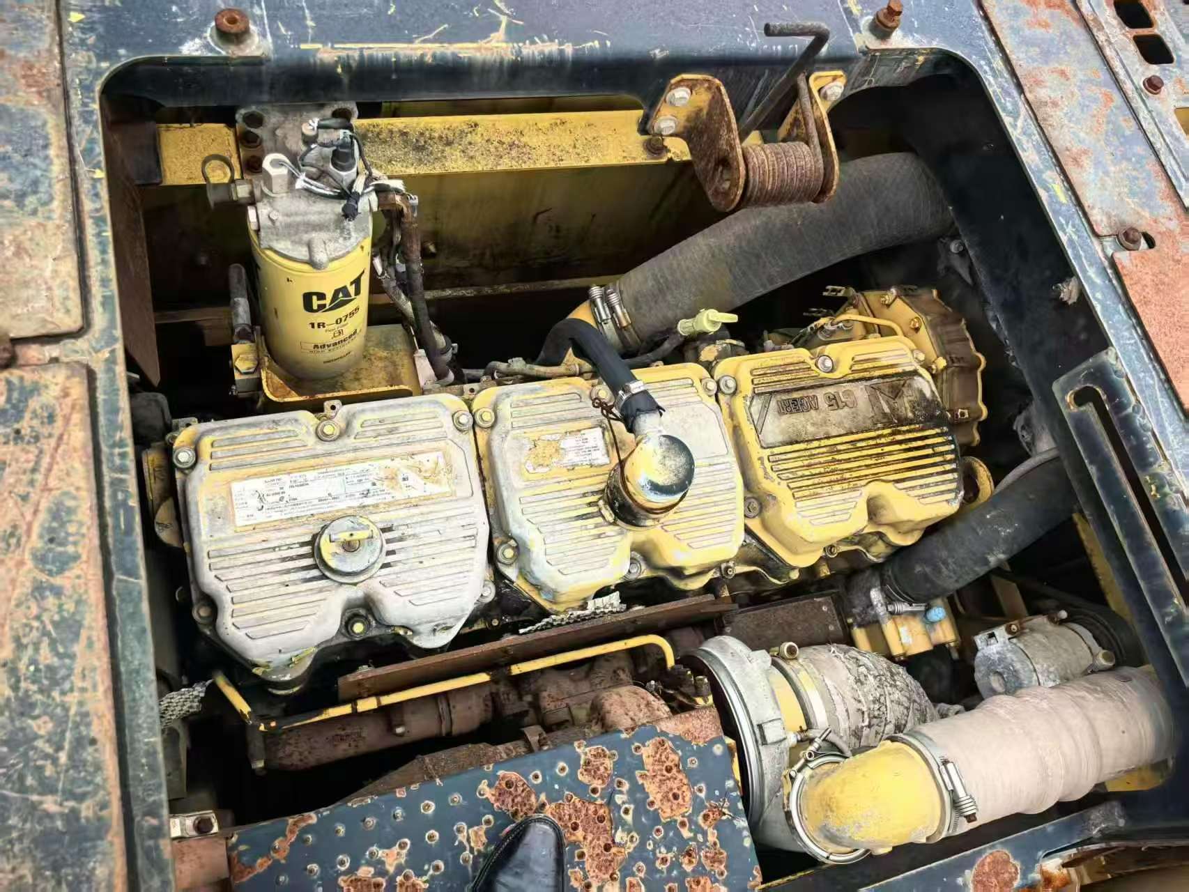 Buy Caterpillar 374D Used Excavator / 5