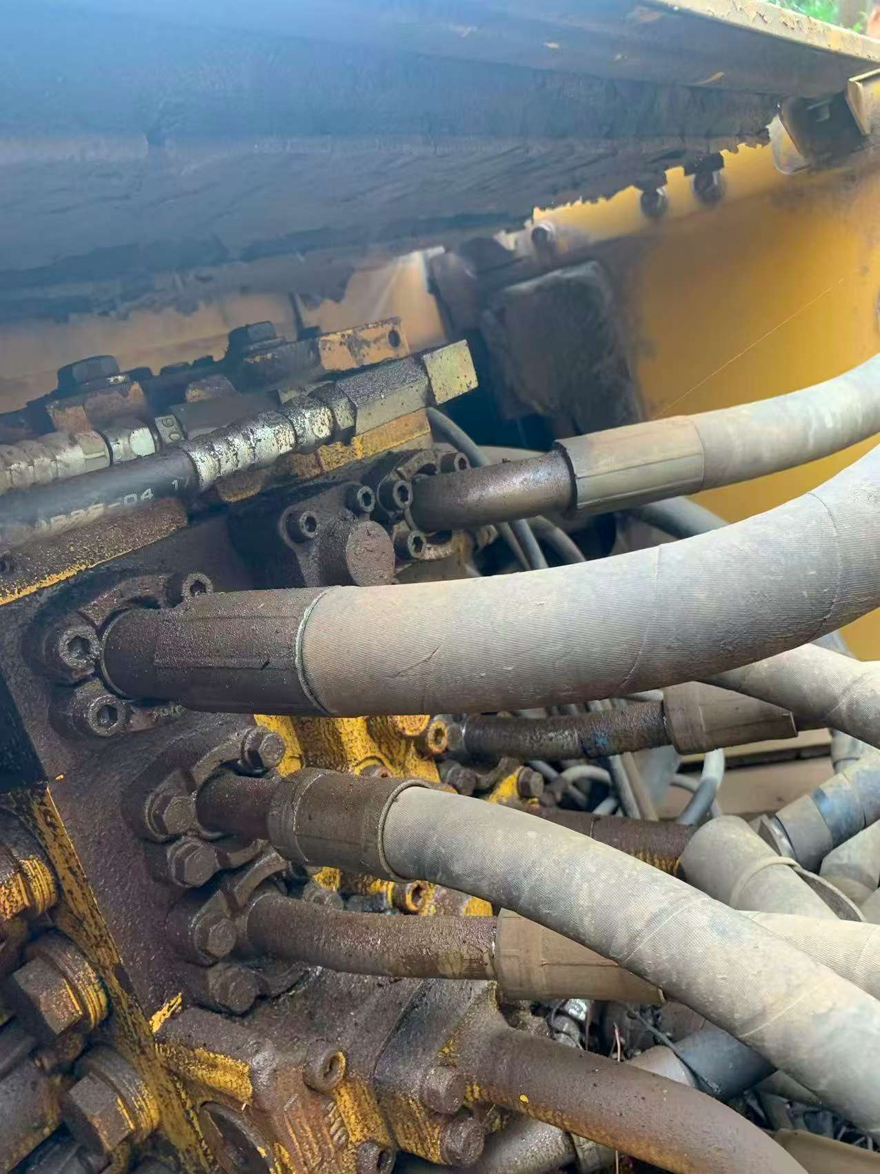 Buy Komatsu PC200-8 Used Excavator / 4