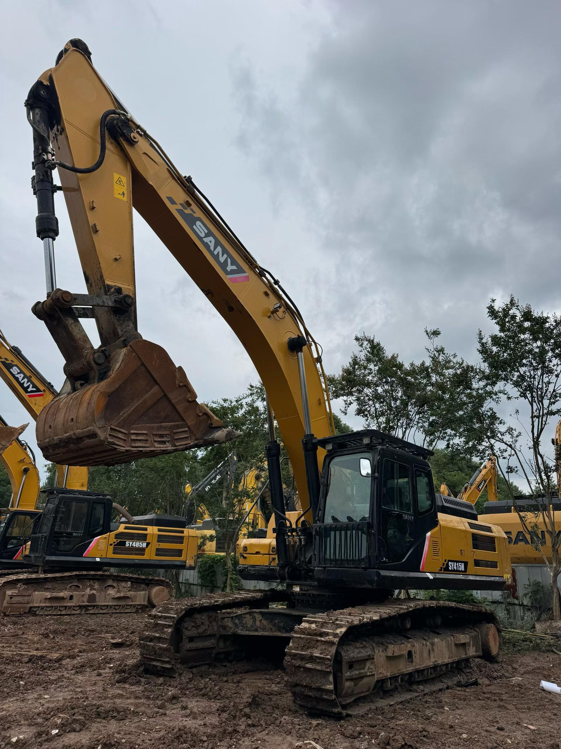 Buy Sany SY375H Used Excavator / 3
