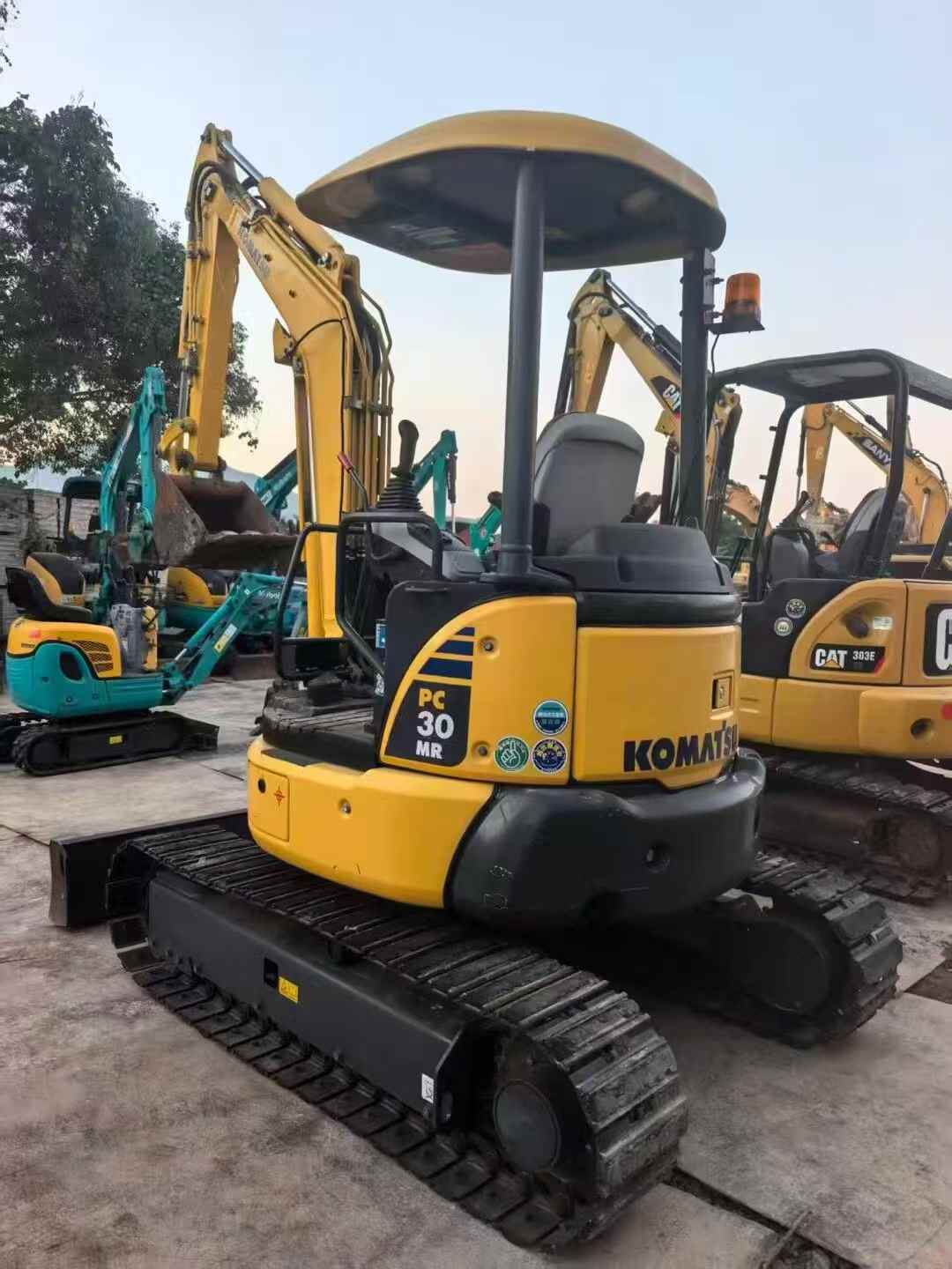 Buy Komatsu PC30-1 Used Excavator / 3
