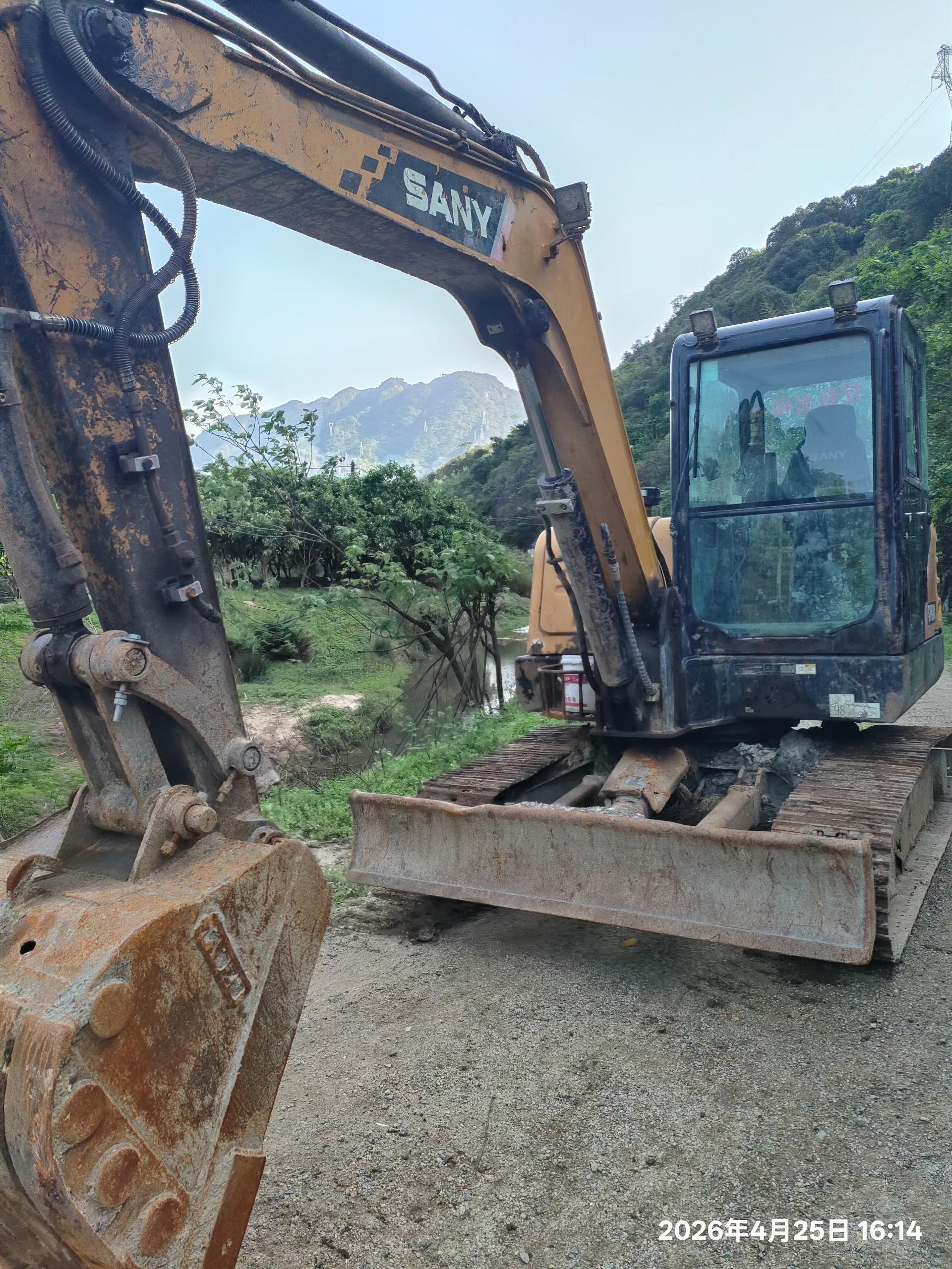 Buy Sany SY60 Used Excavator / 3