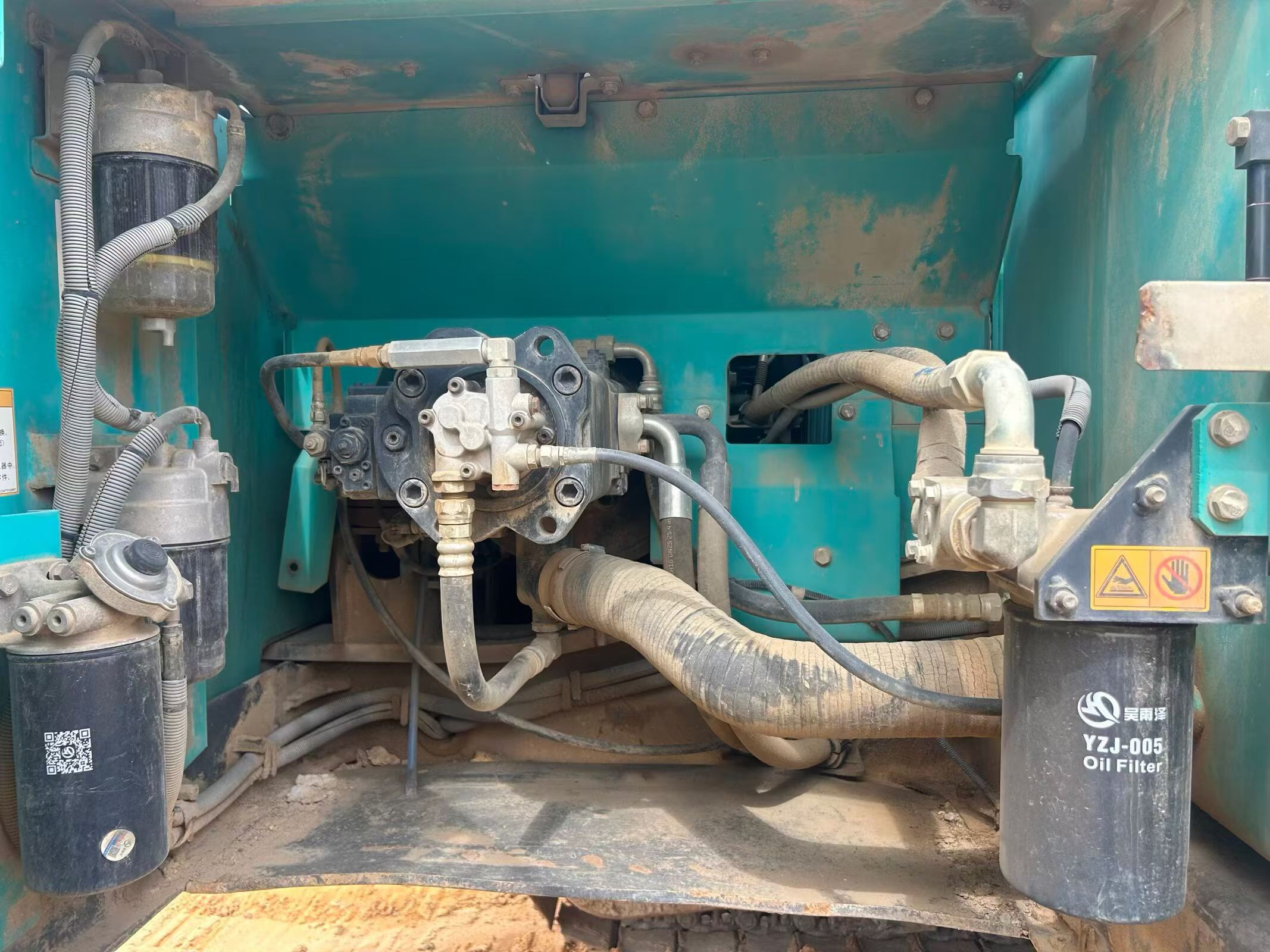 Buy Kobelco SK260 Used Excavator / 2