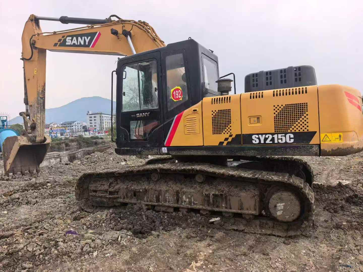 Buy Sany SY205C Used Excavator / 3