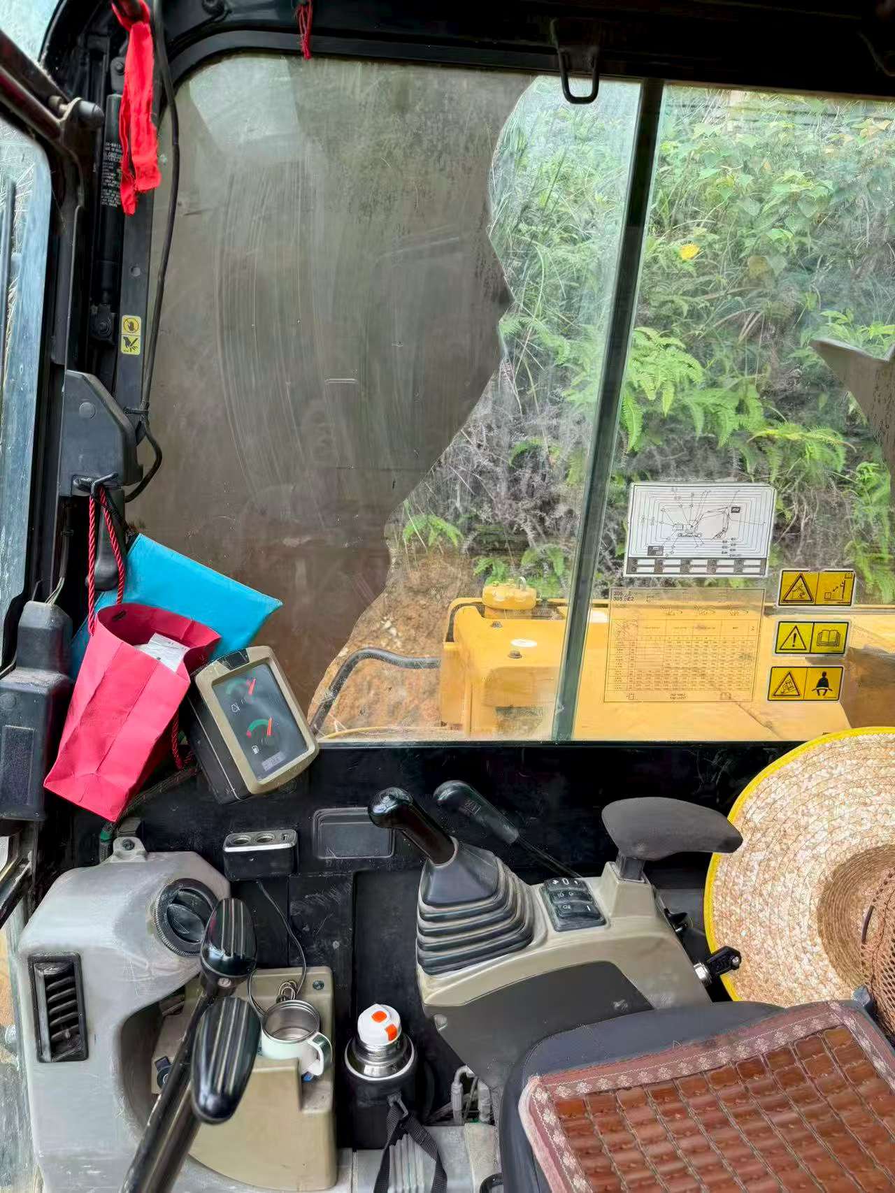 Buy Caterpillar 306D Used Excavator / 2