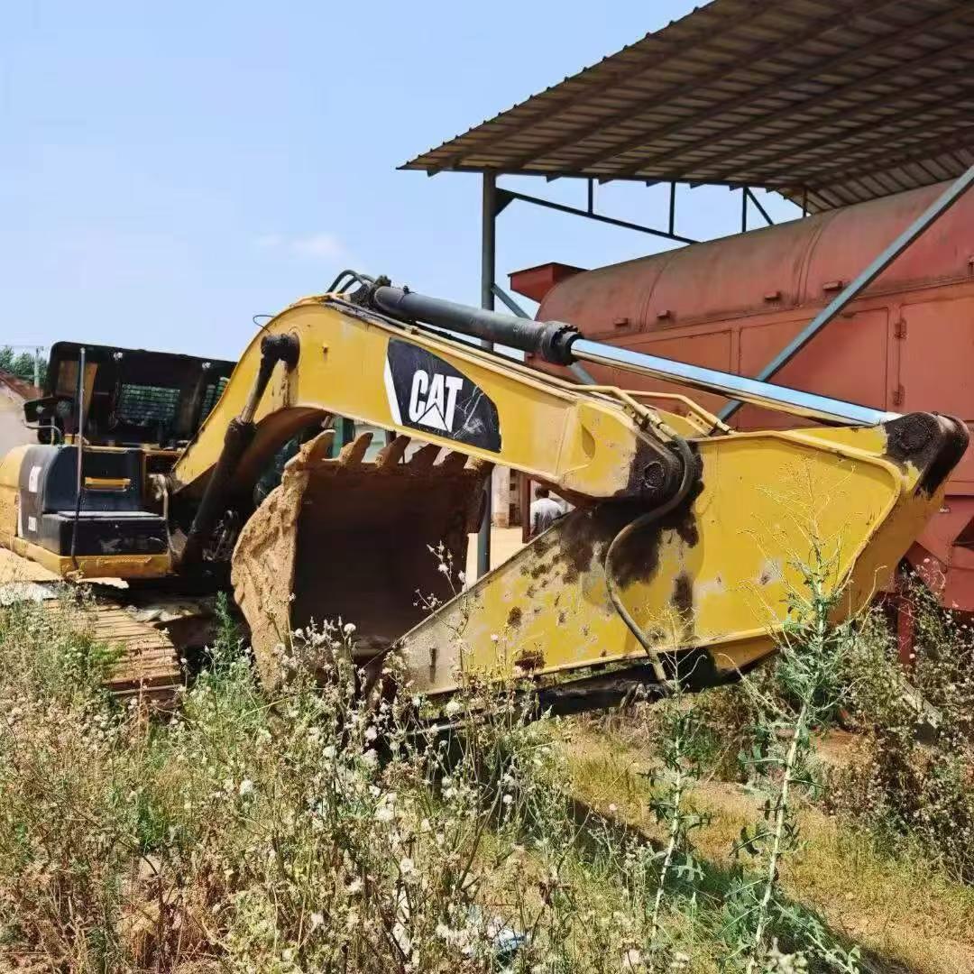 Buy Caterpillar 326DL Used Excavator / 4