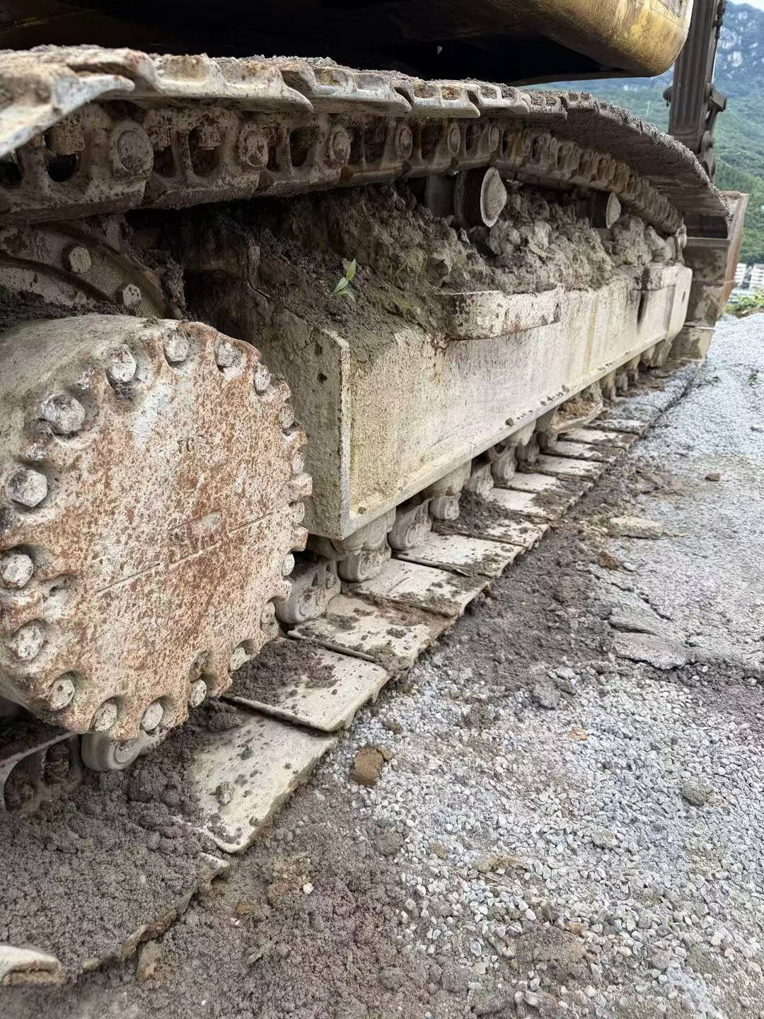 Buy Komatsu PC200-8 Used Excavator / 9