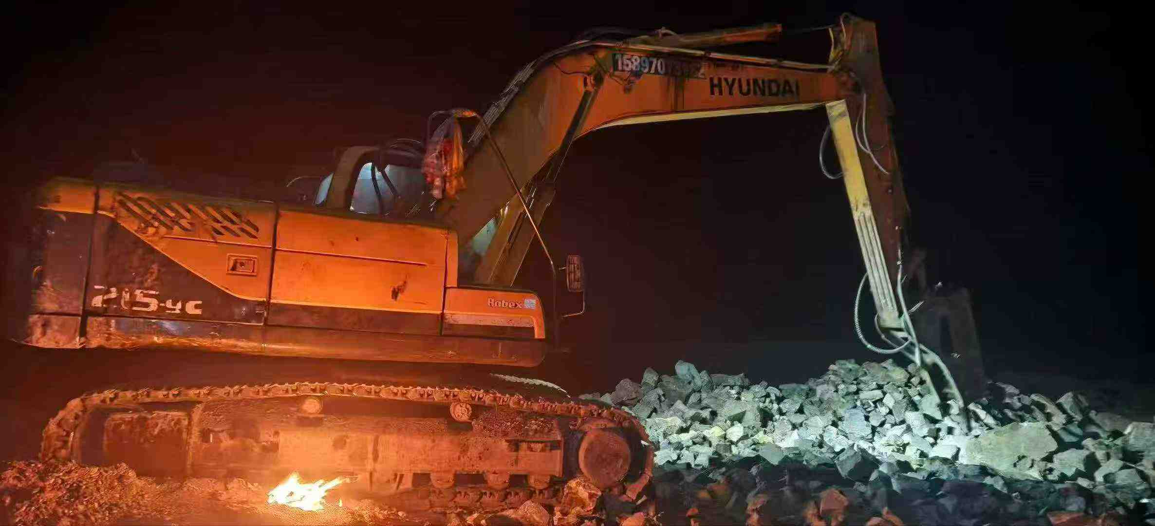 Buy Hyundai R215-9C Used Excavator / 5