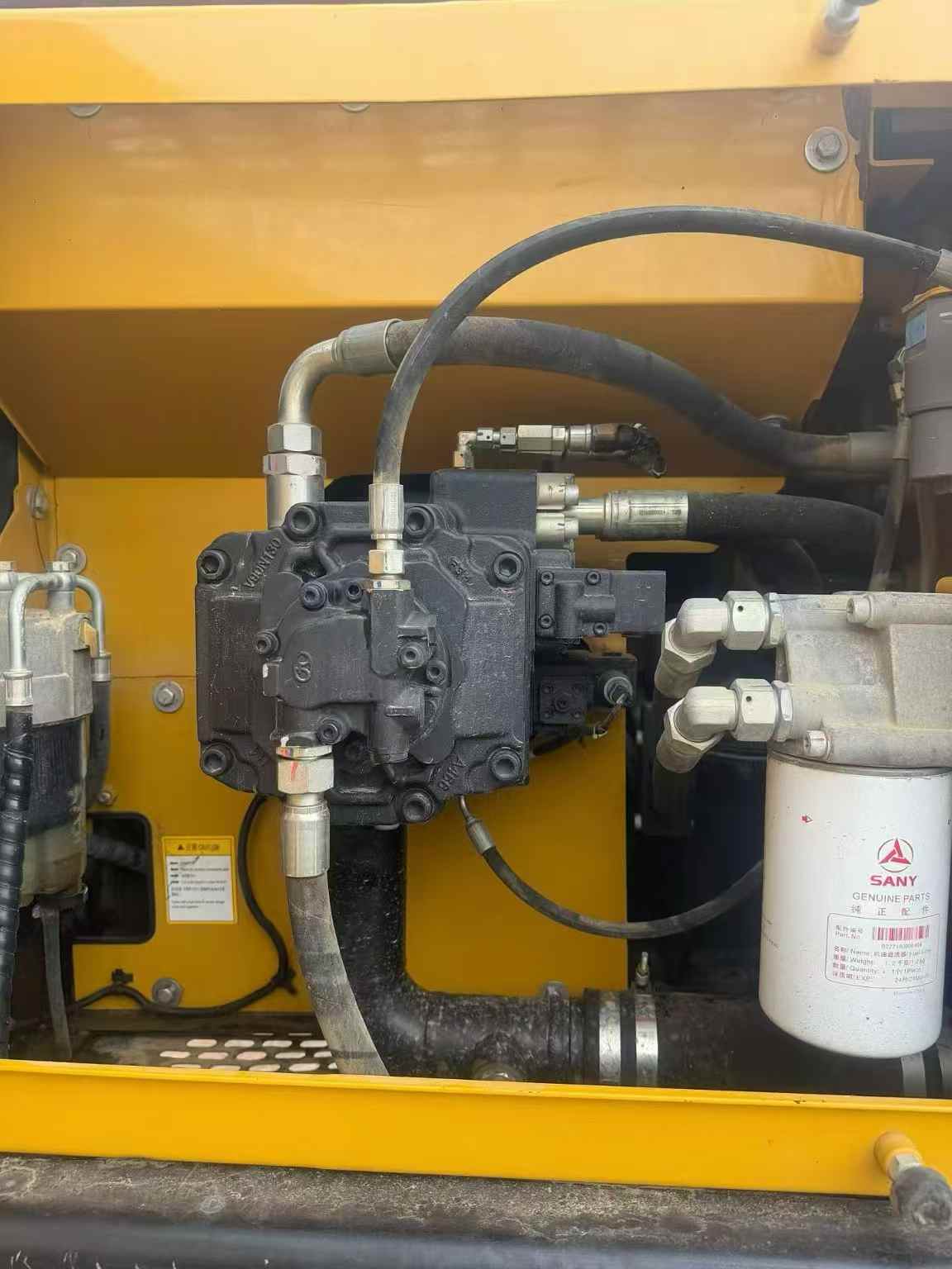 Buy Sany SY205C Used Excavator / 8