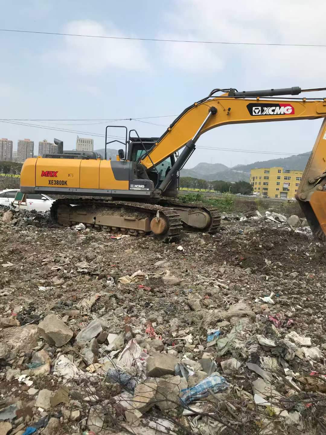 Buy XCMG XE380K Used Excavator / 9