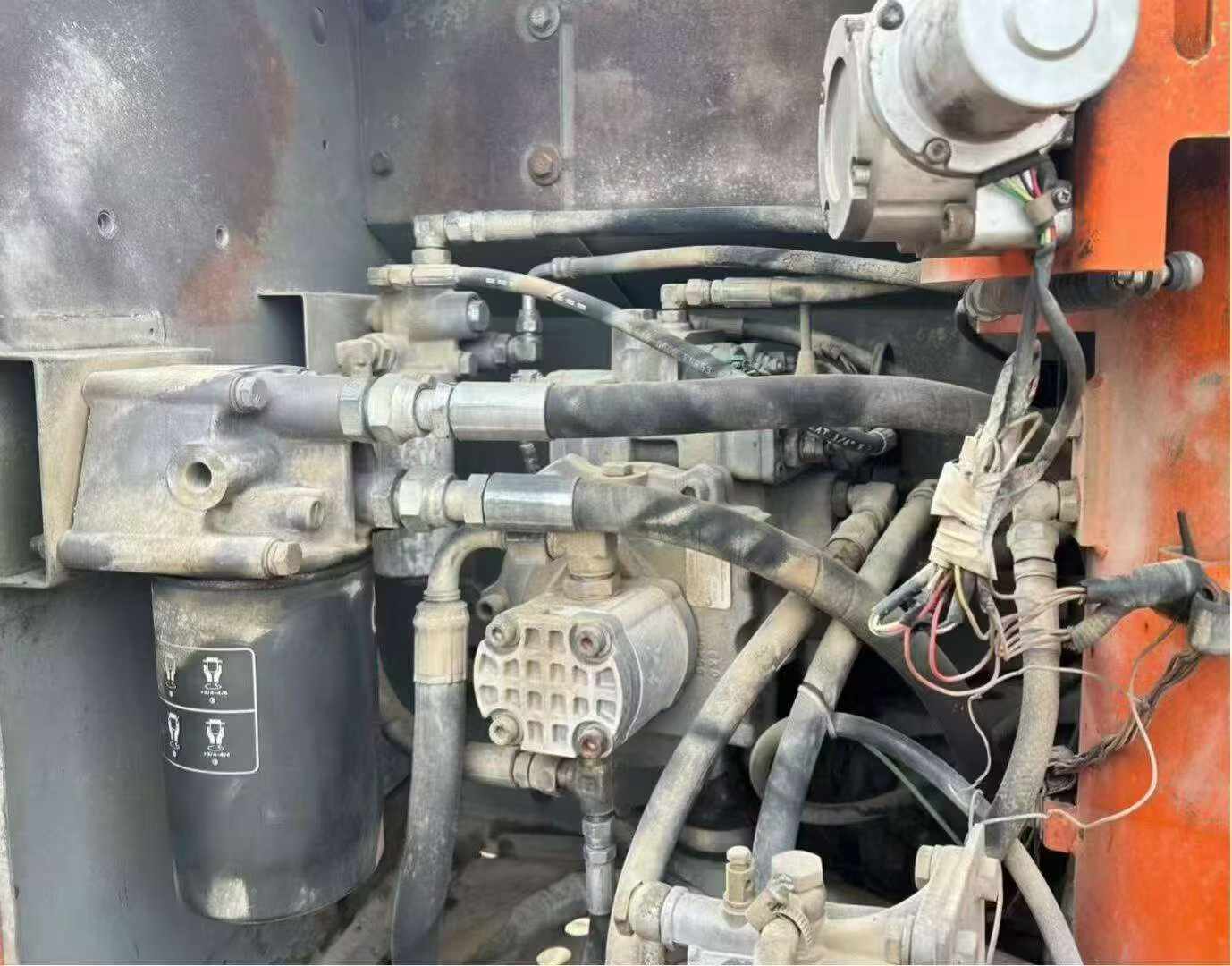 Buy Hitachi EX120-6 Used Excavator / 8
