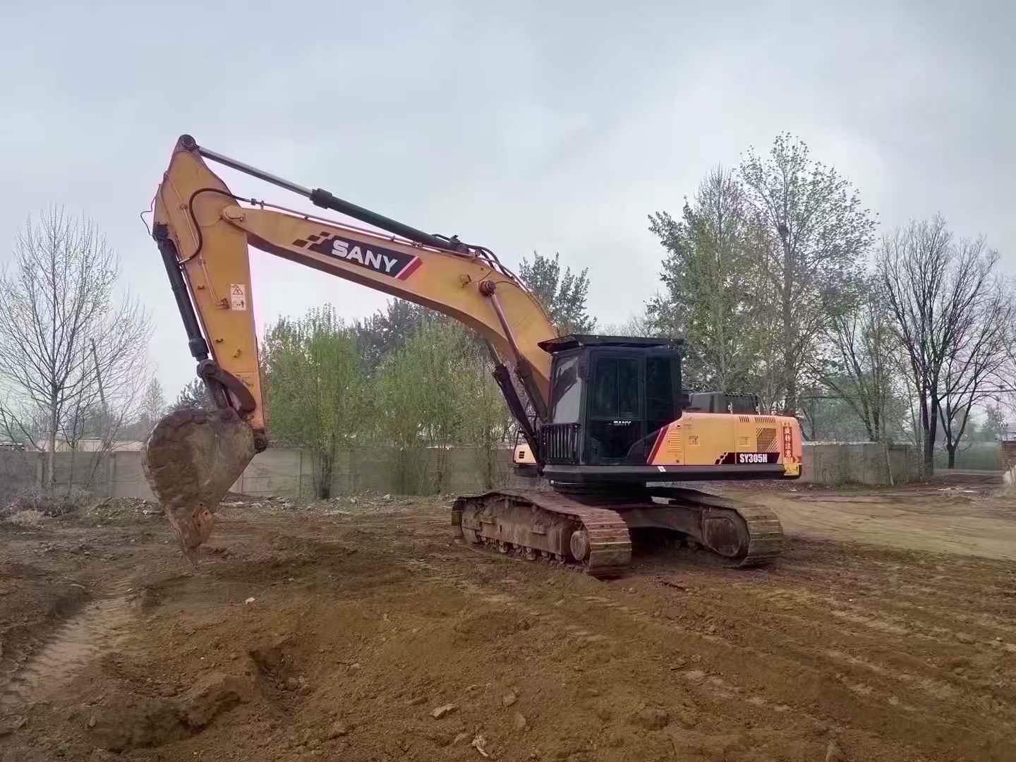 Buy Sany SY305C Used Excavator / 2