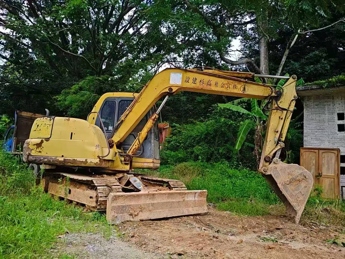 Buy Komatsu PC60-7 Used Excavator / 4