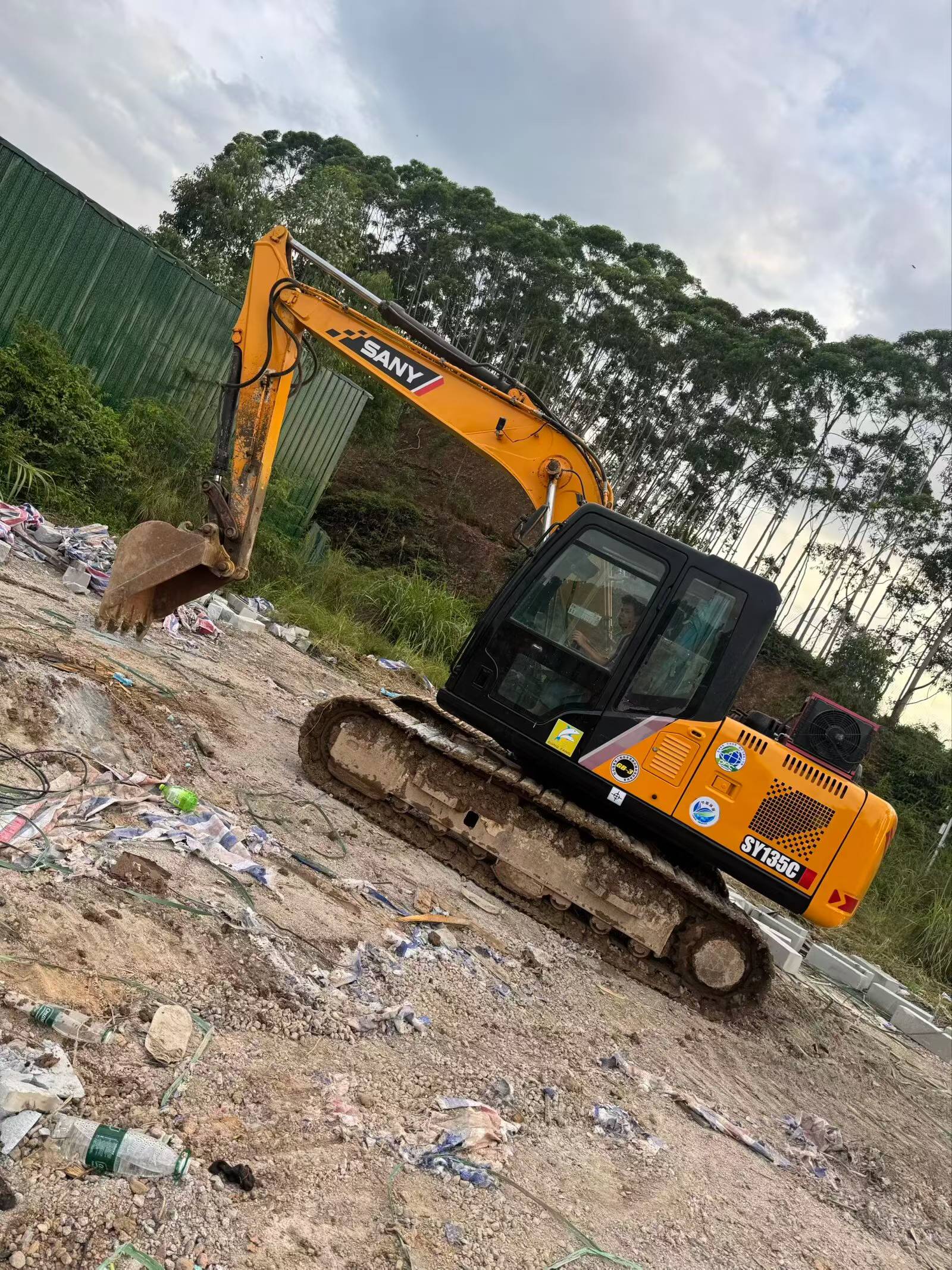 Buy Sany SY135-8S Used Excavator / 3