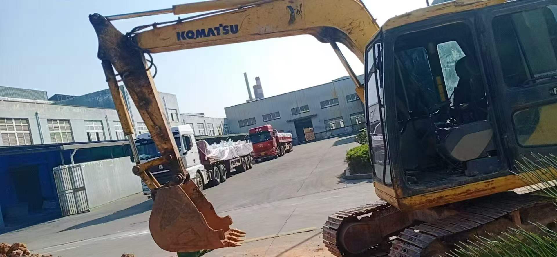 Buy Komatsu PC60-7 Used Excavator / 8