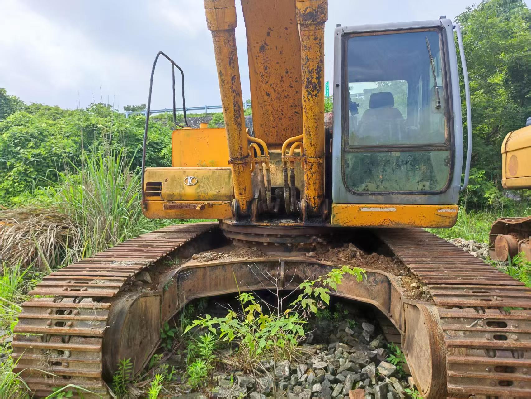 Buy Kato HD1430-7 Used Excavator / 2