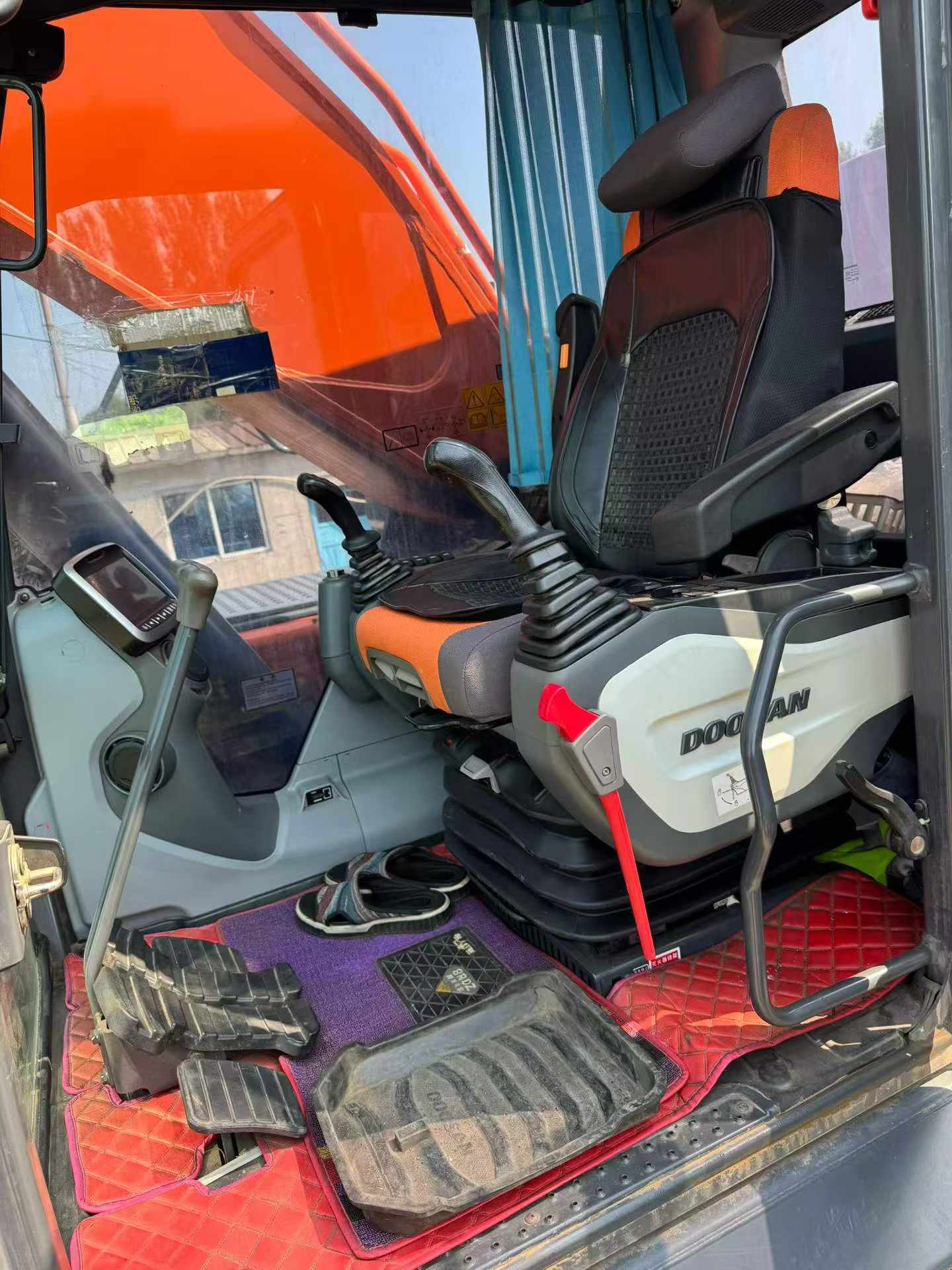 Buy Doosan DX380 Used Excavator / 3