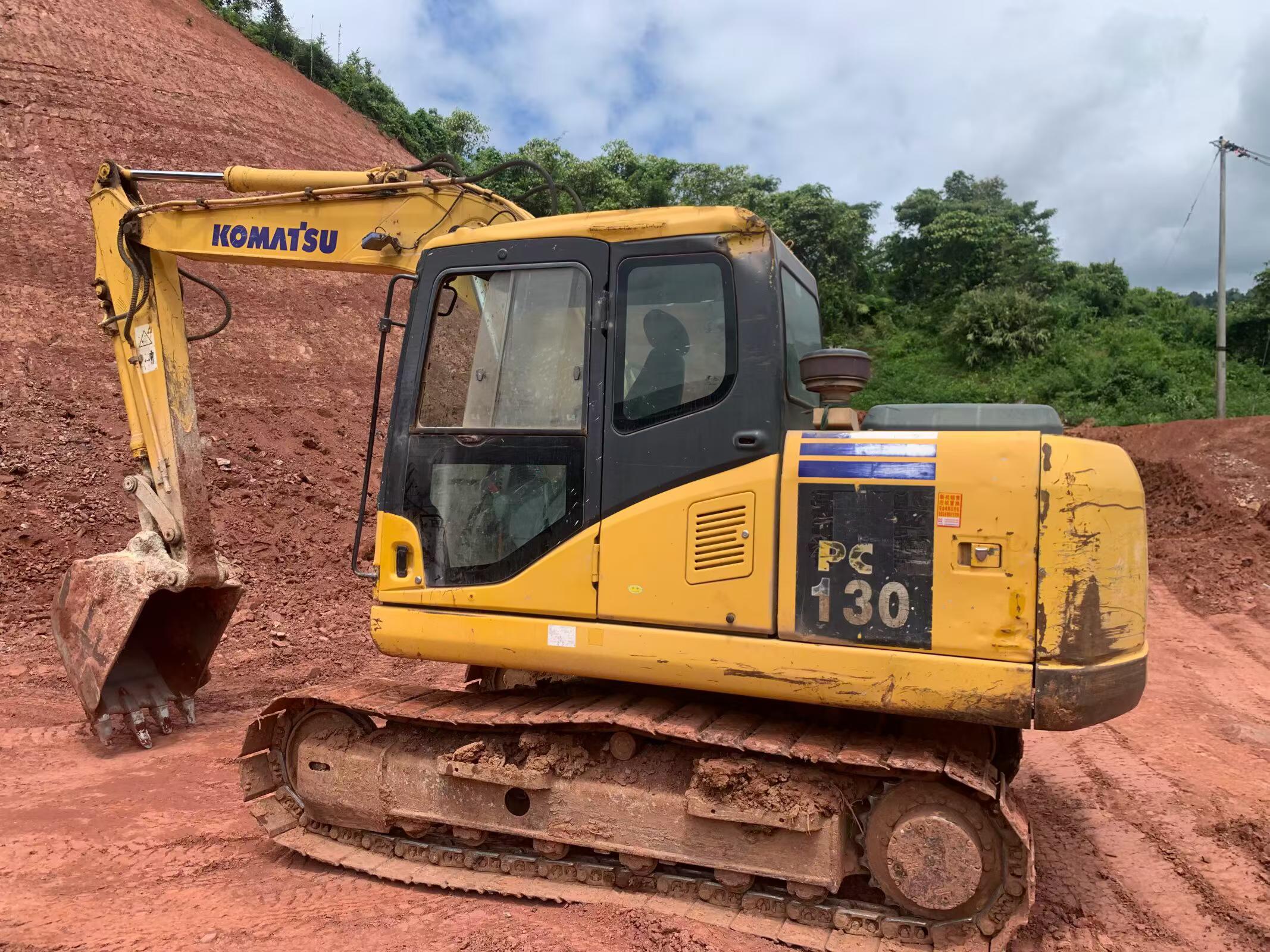 Buy Komatsu PC110-7 Used Excavator / 2