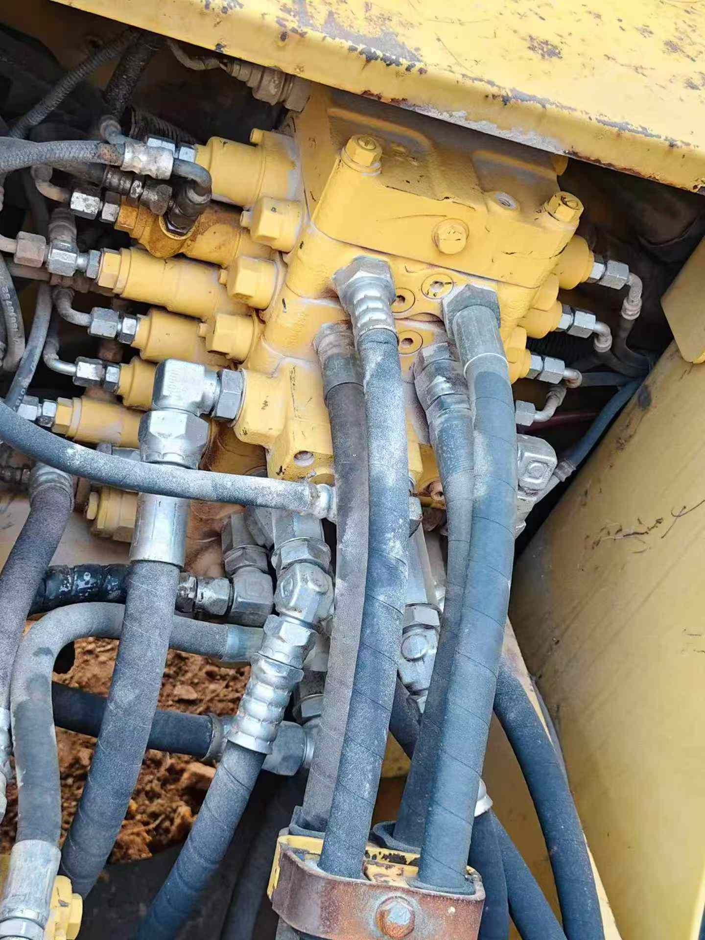 Buy Komatsu PC120-6E0 Used Excavator / 5