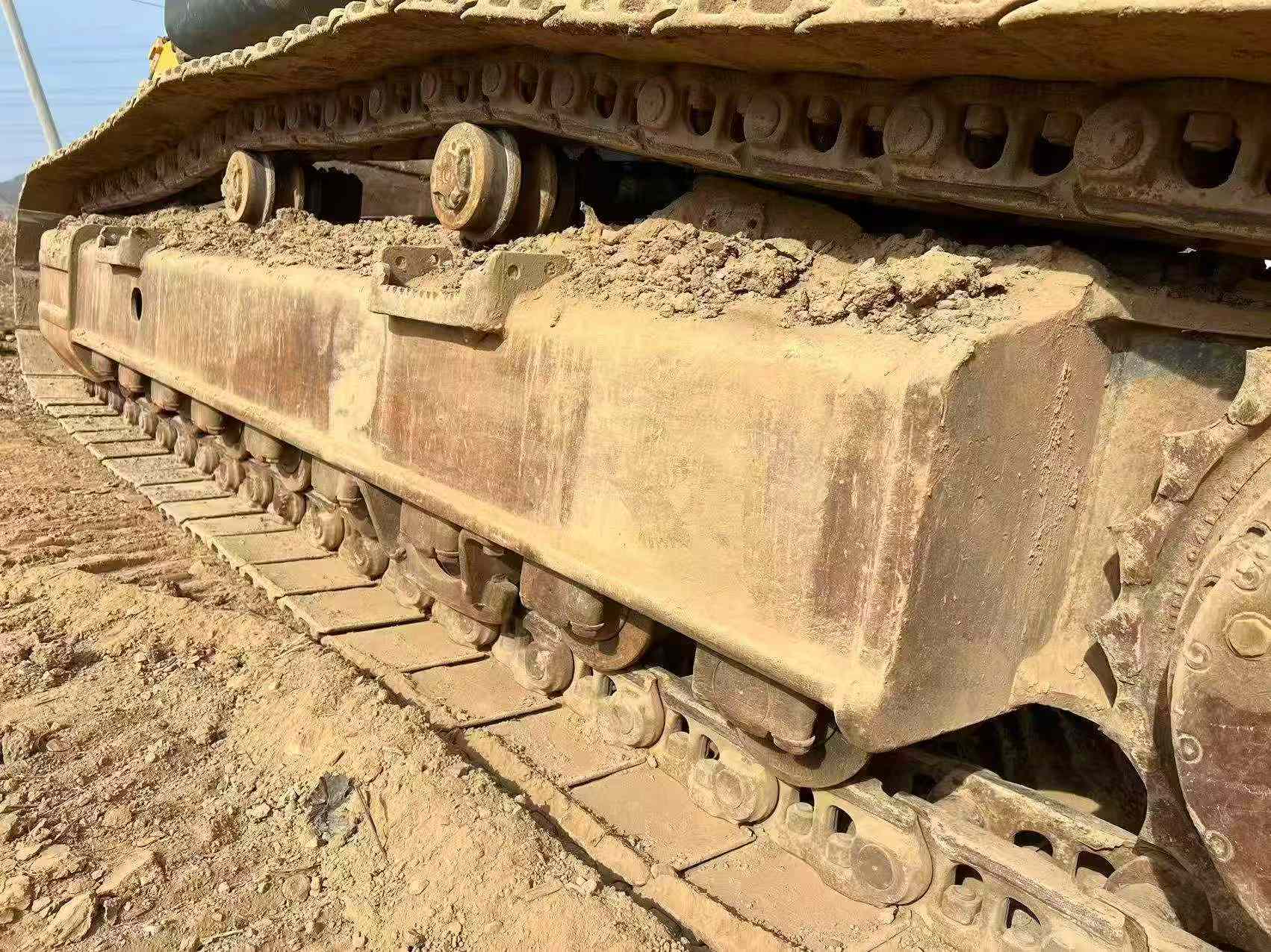 Buy Hyundai R385LVS Used Excavator / 6