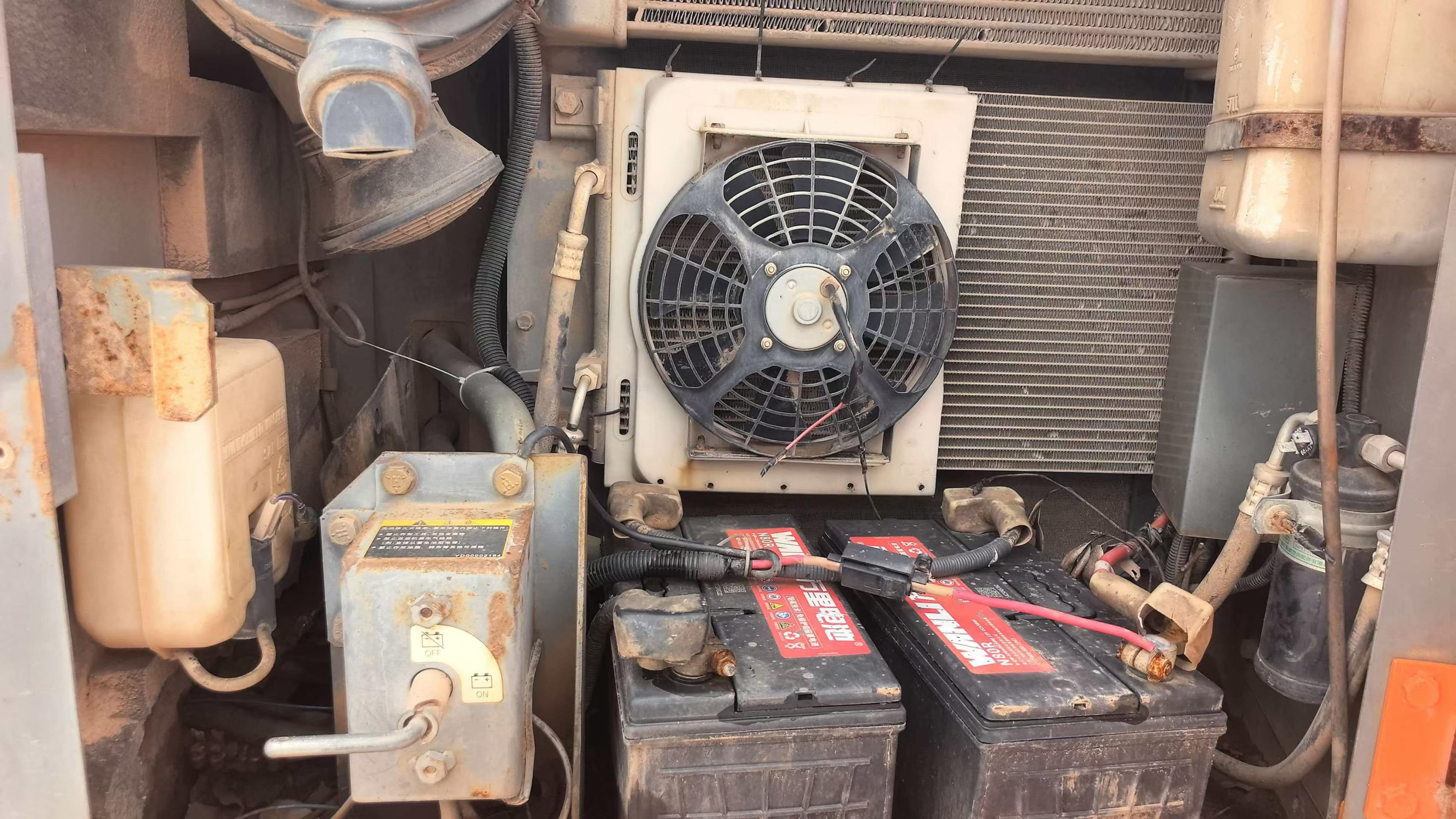 Buy Hitachi EX120-6 Used Excavator / 9