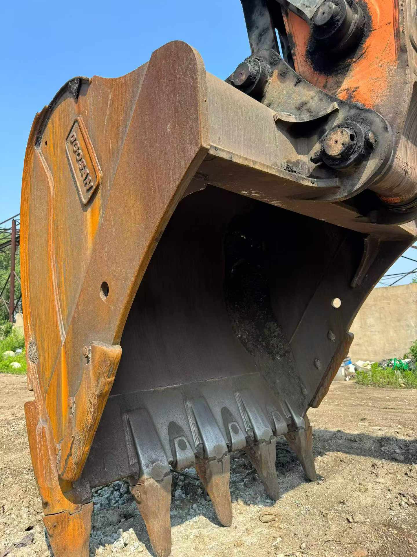 Buy Doosan DX380 Used Excavator / 8
