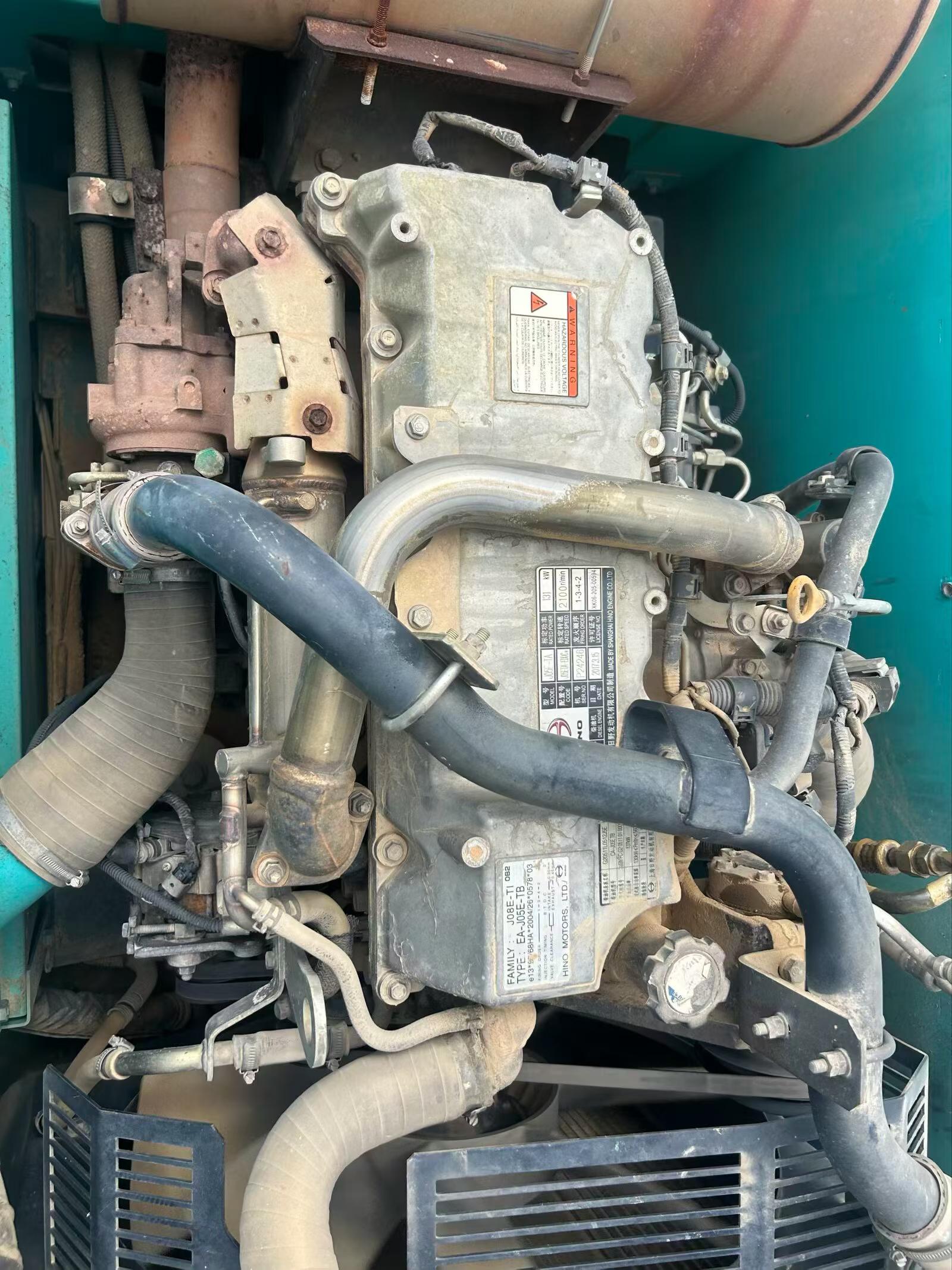 Buy Kobelco SK260LC-8 Used Excavator / 4