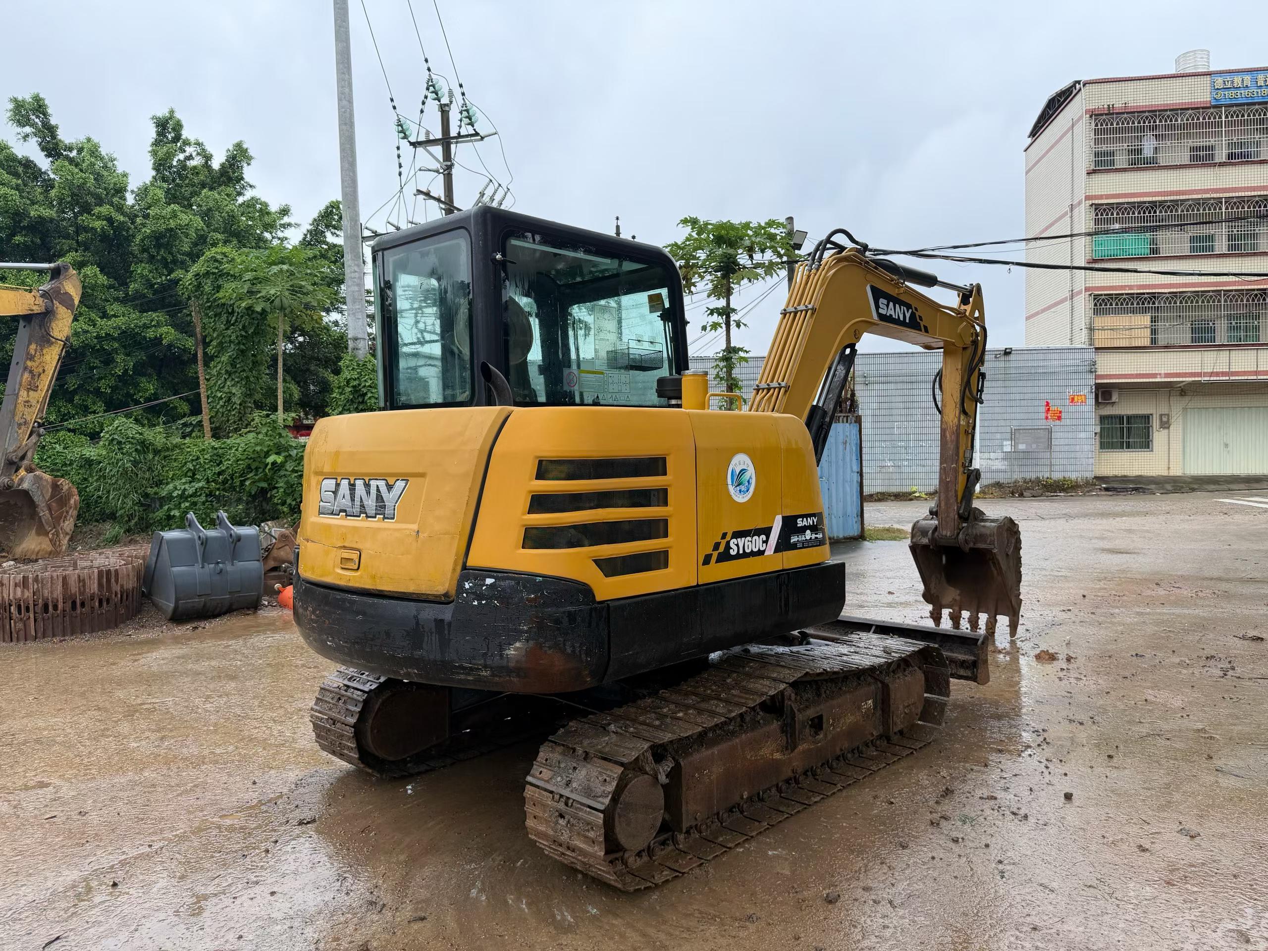 Buy Sany SY55 Used Excavator / 2