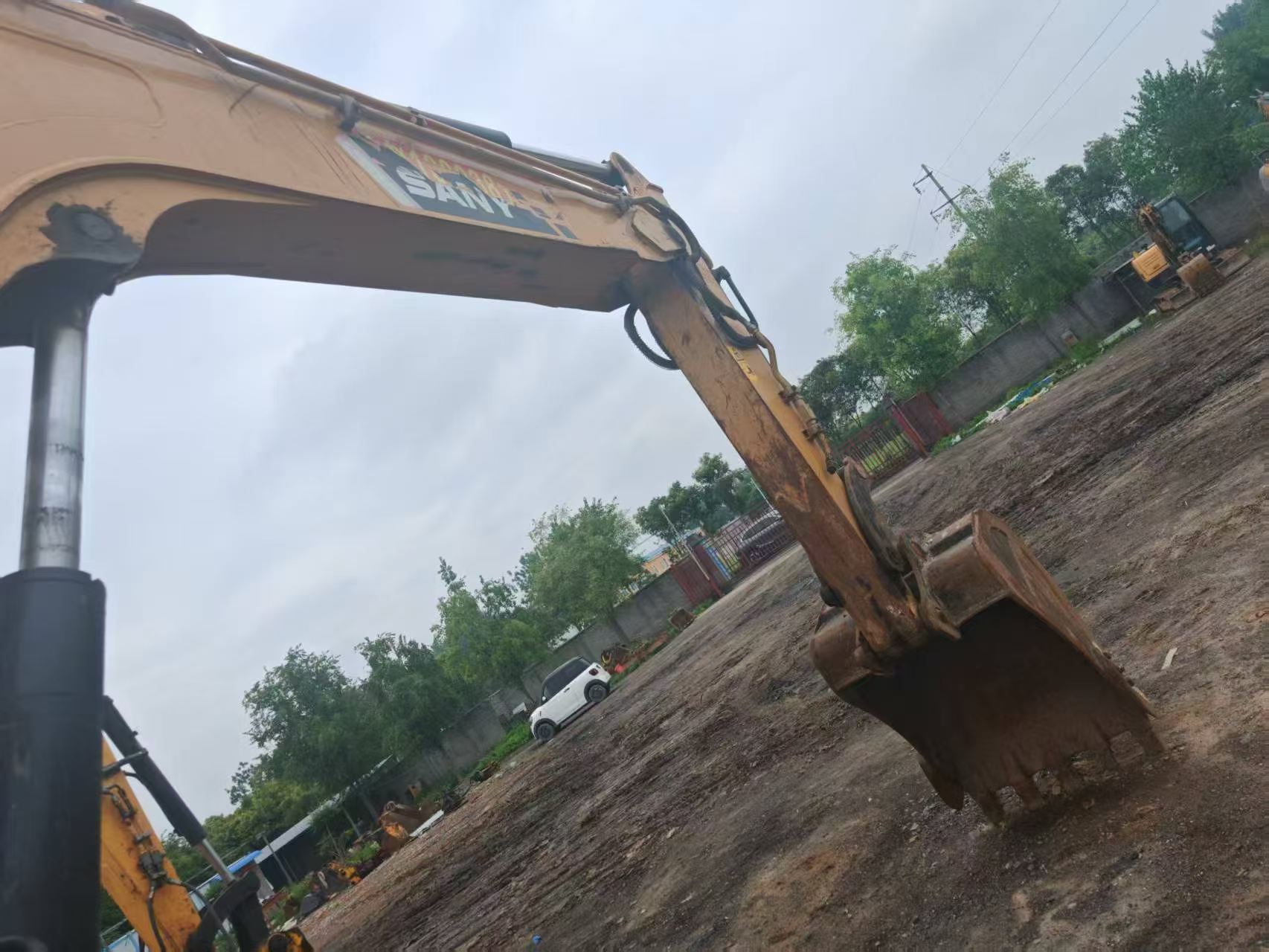 Buy Sany SY95C Used Excavator / 9