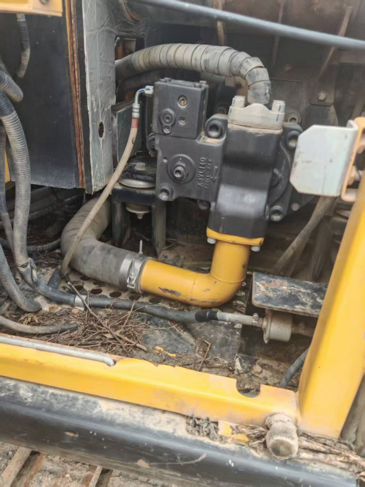 Buy Sany SY95C Used Excavator / 4
