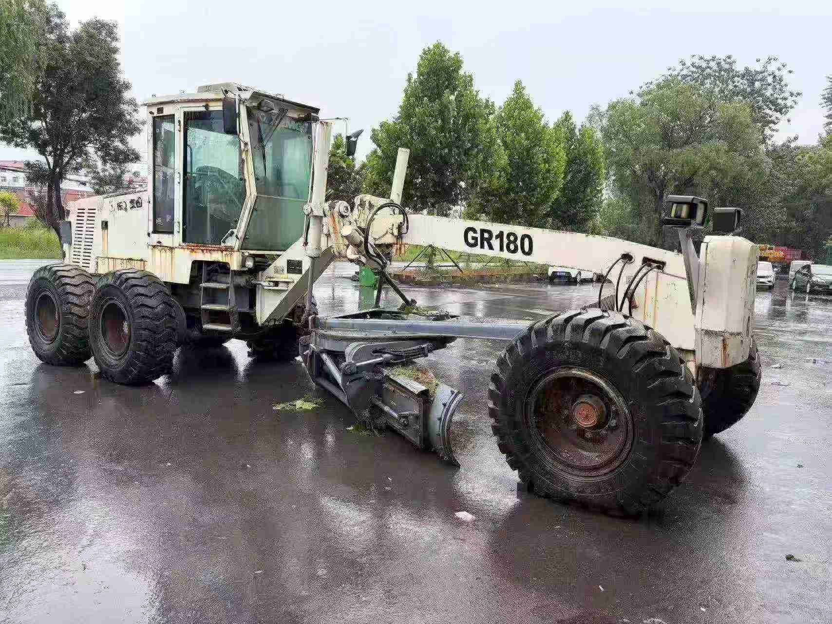 Buy XCMG LW180K Used Excavator / 2