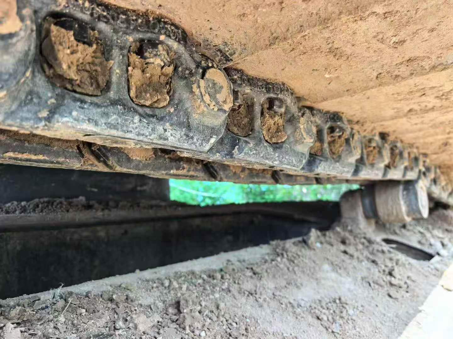 Buy Hitachi EX210 Used Excavator / 9