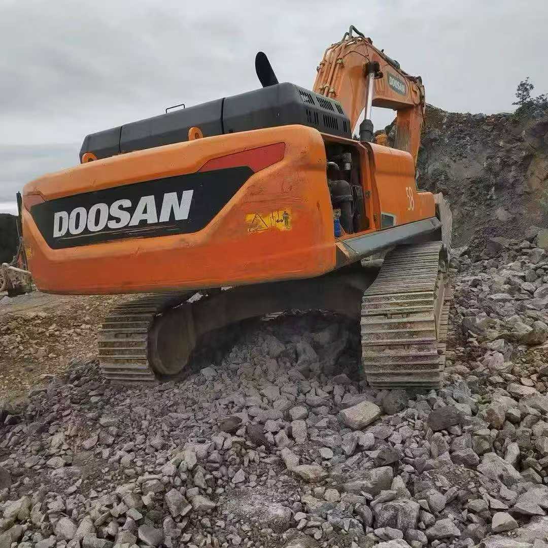 Buy Doosan DX380 Used Excavator / 3