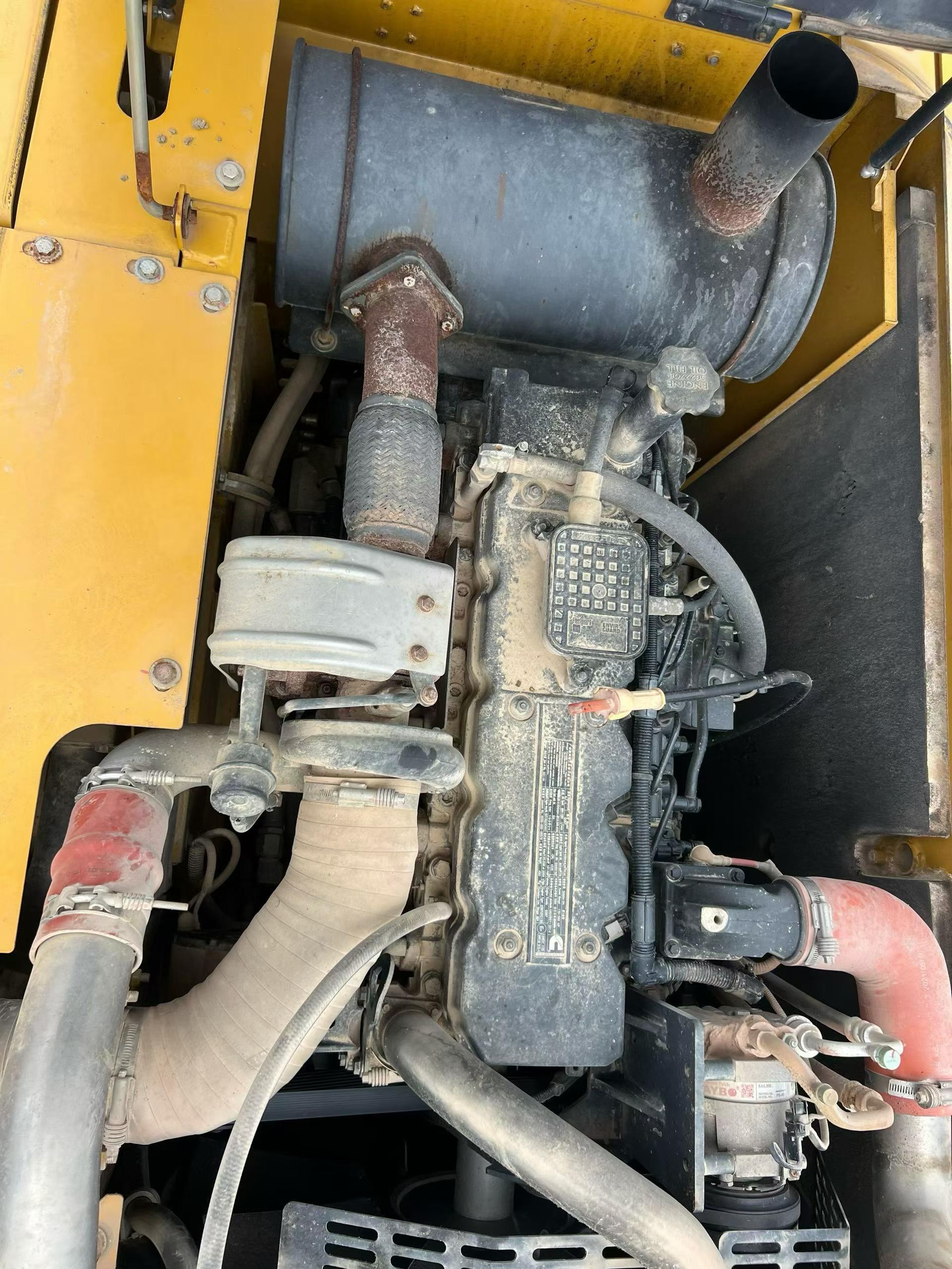 Buy XCMG XE205DA Used Excavator / 7