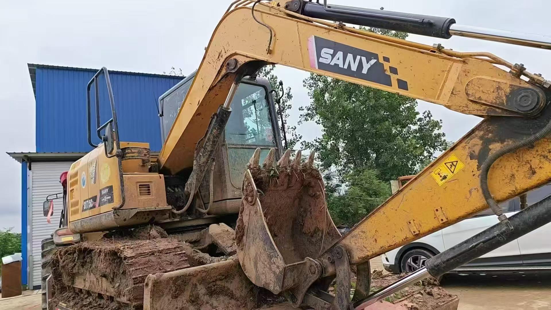 Buy Sany SY75 Used Excavator / 5