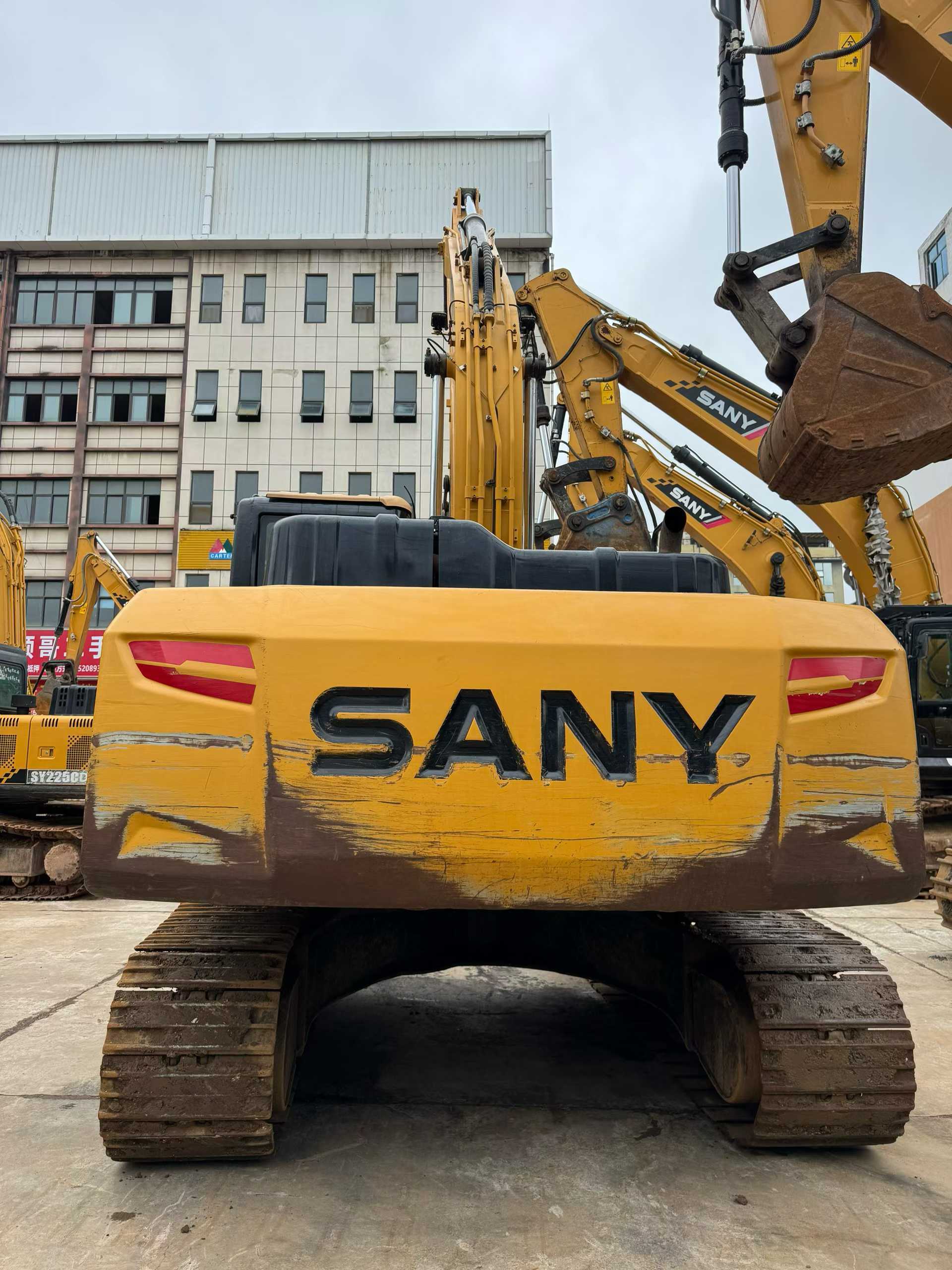 Buy Sany SY215H Used Excavator / 2