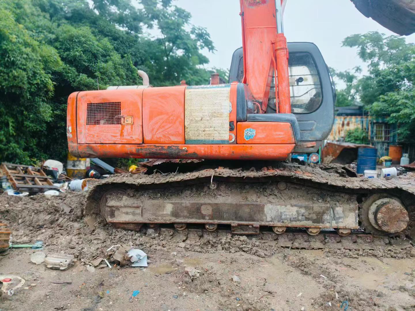 Buy Hitachi EX200 Used Excavator / 5