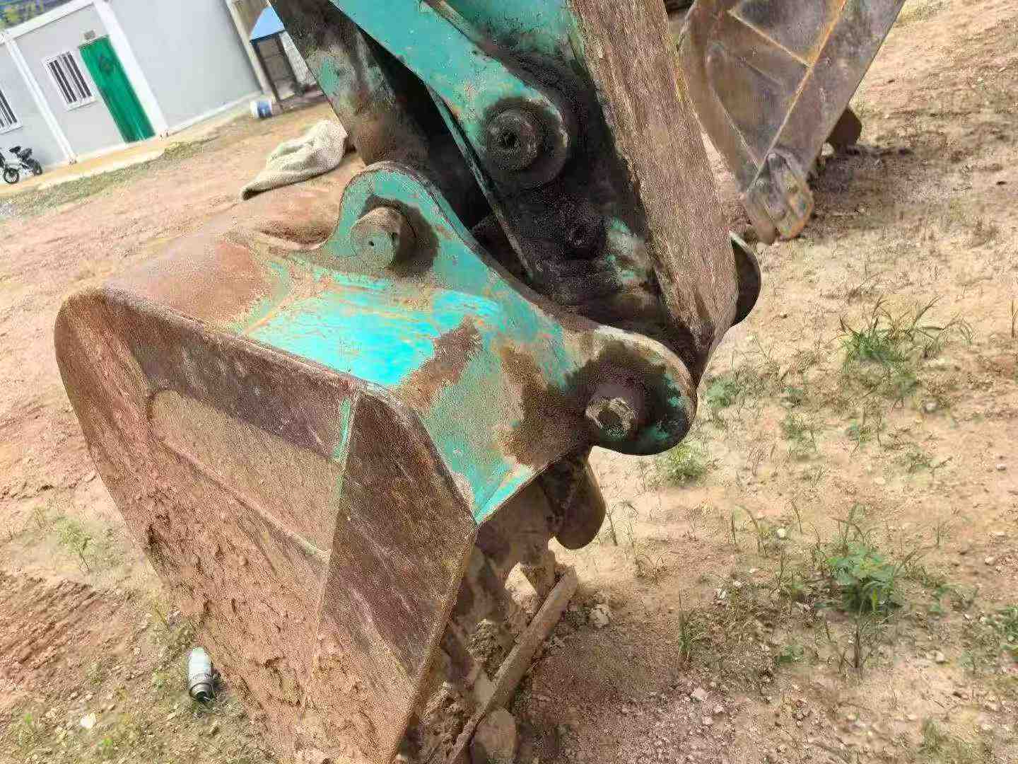 Buy Kobelco SK130 Used Excavator / 9