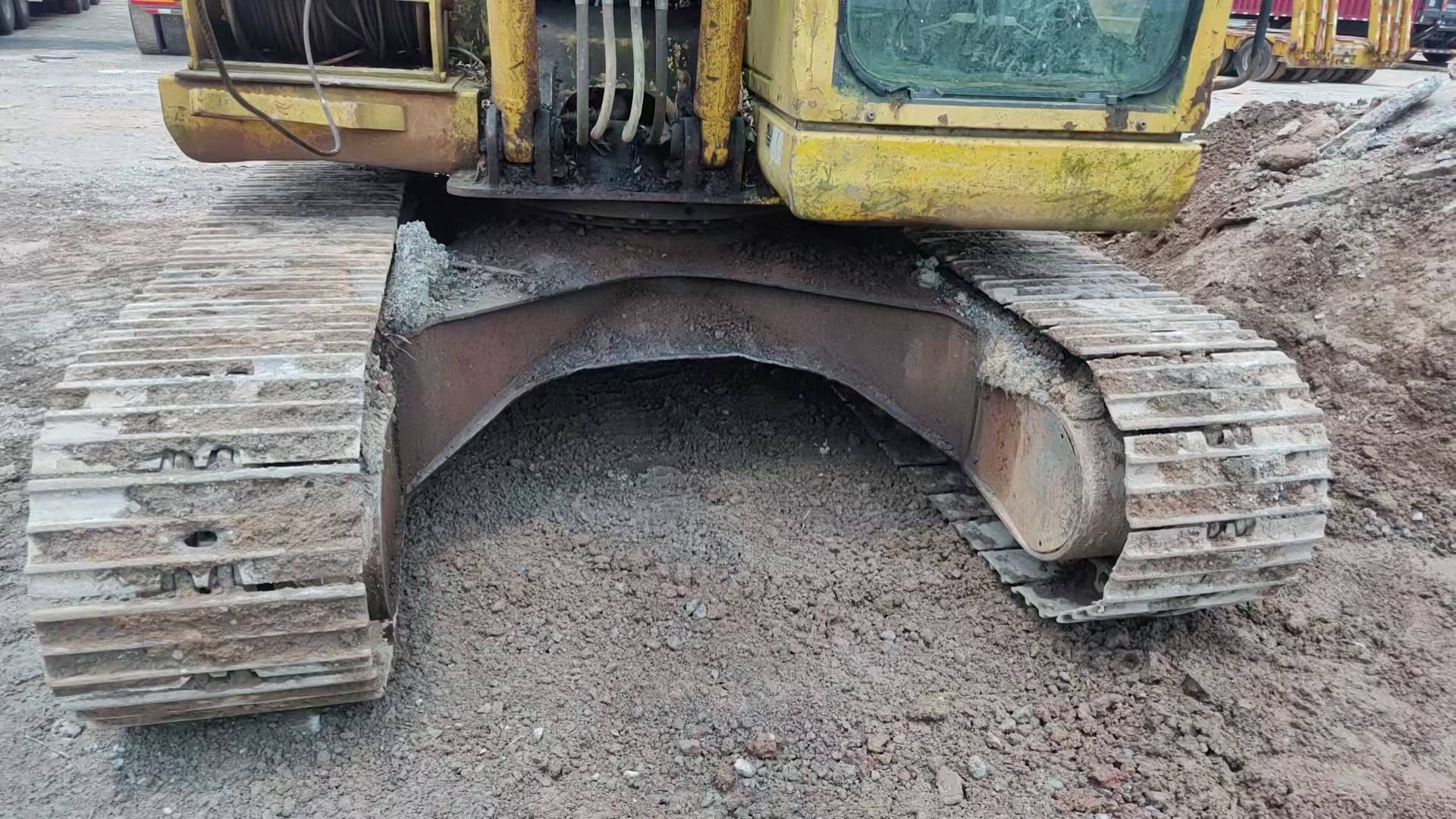 Buy Komatsu PC110-7 Used Excavator / 4