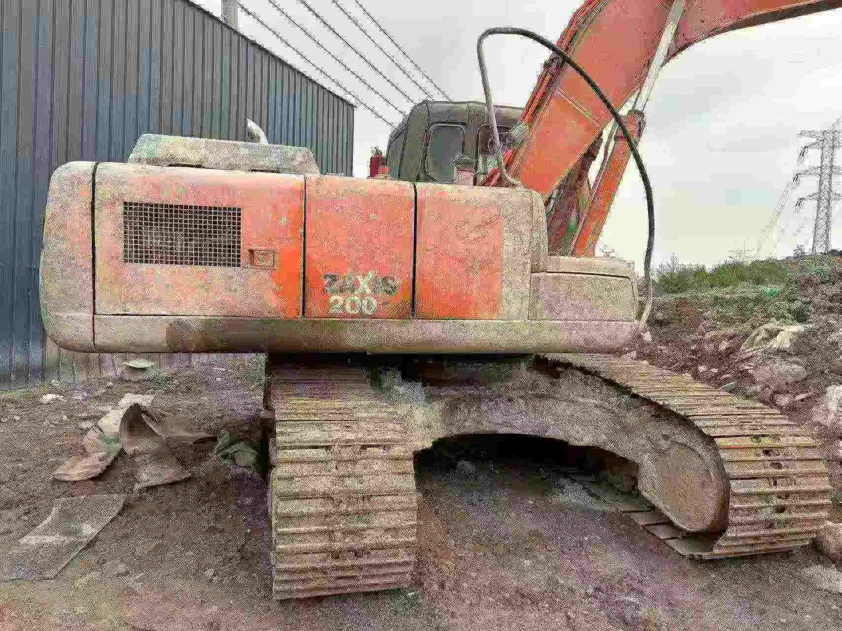 Buy Hitachi EX200-1 Used Excavator / 2