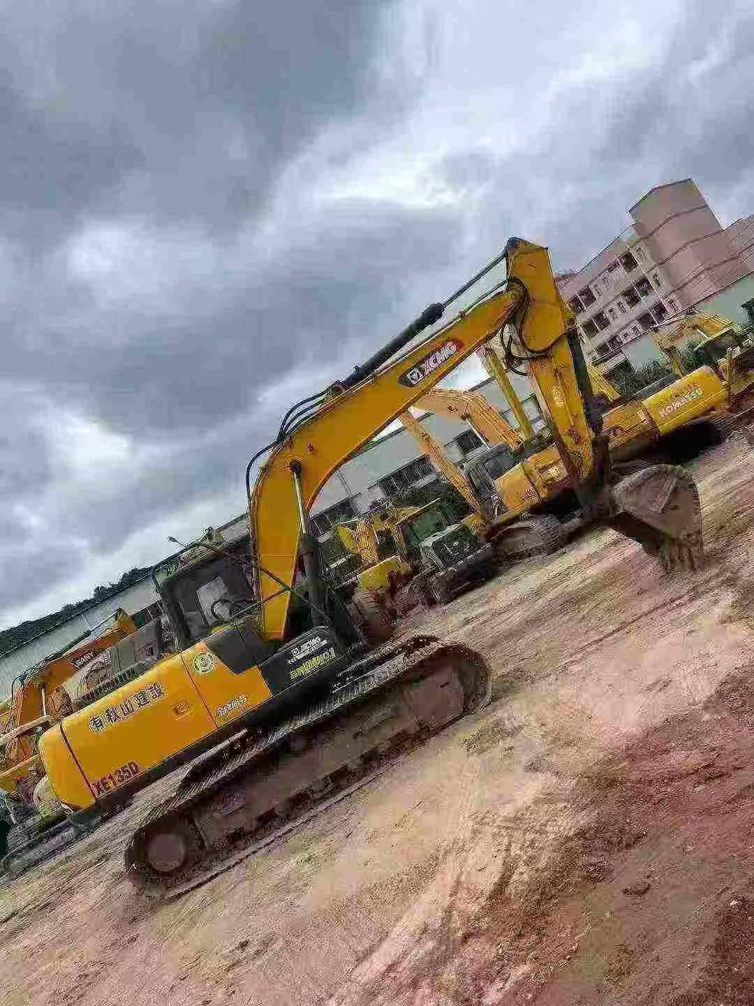 Buy XCMG XE150 Used Excavator / 4