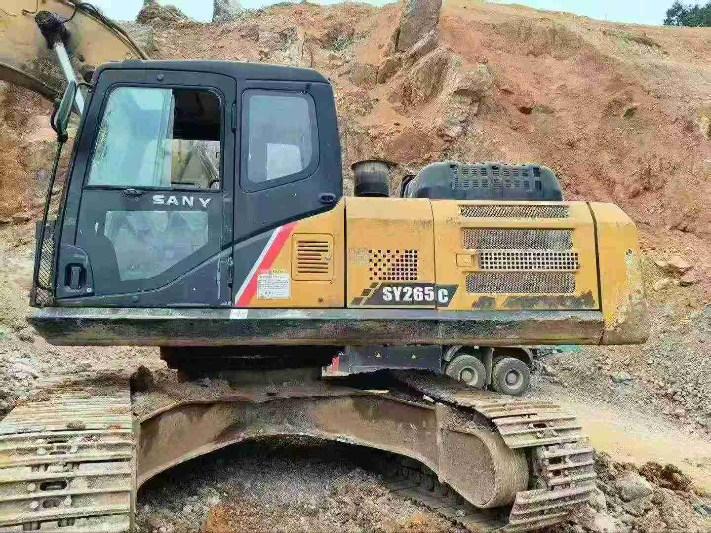 Buy Sany SY265C Used Excavator / 6