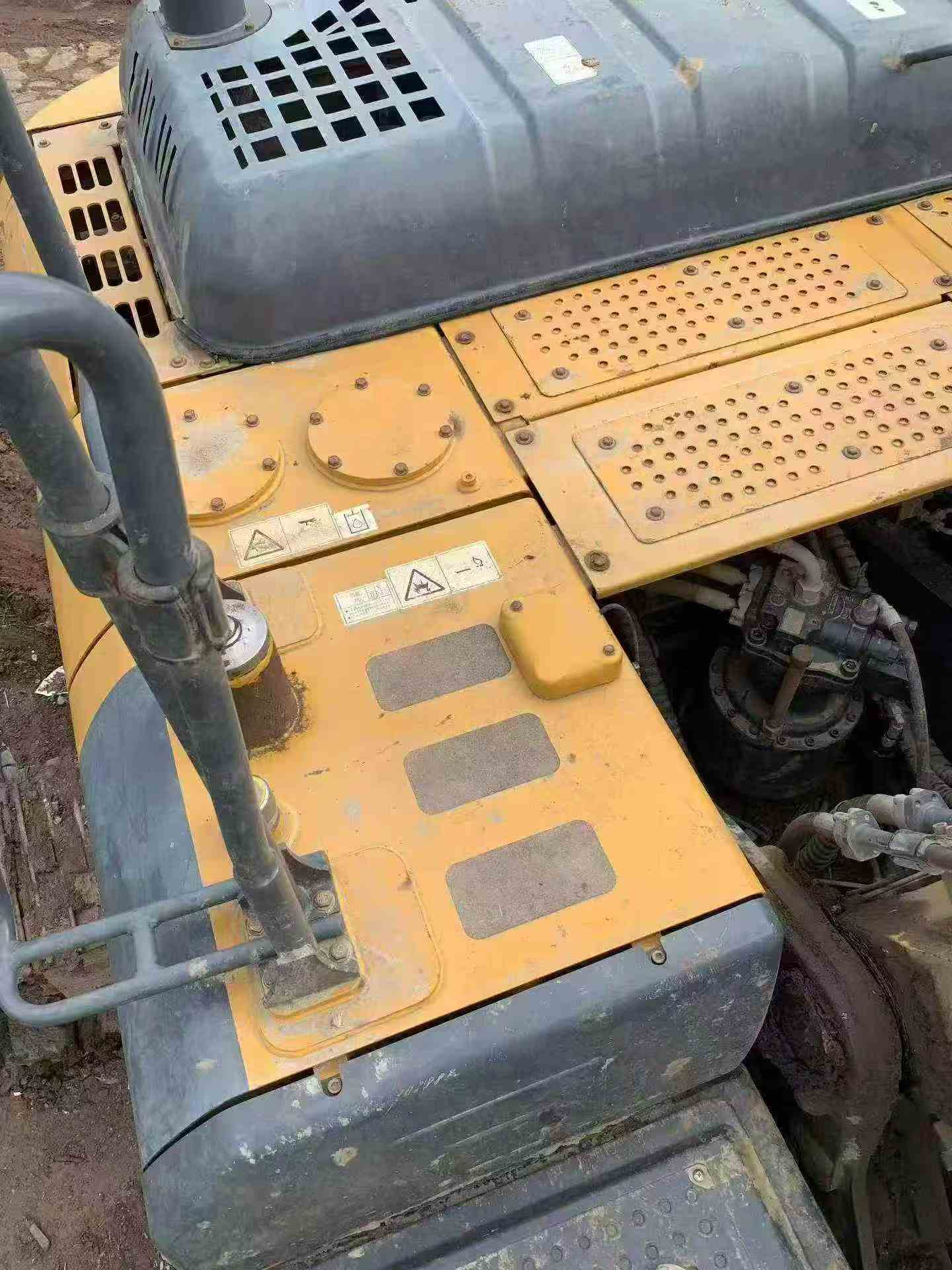 Buy XCMG XE205DA Used Excavator / 6