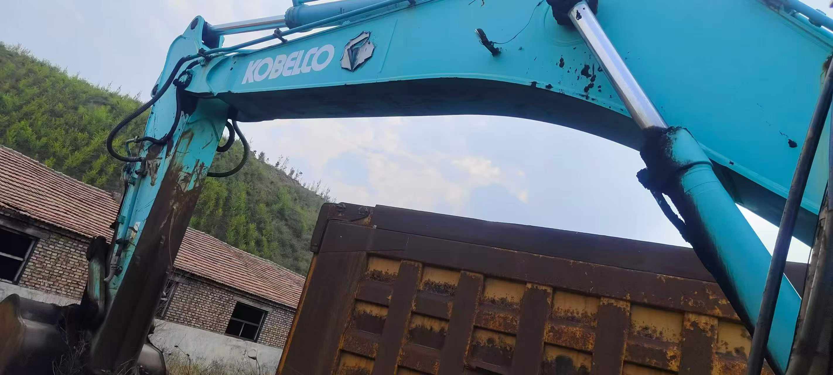 Buy Kobelco SK460-8 Used Excavator / 3