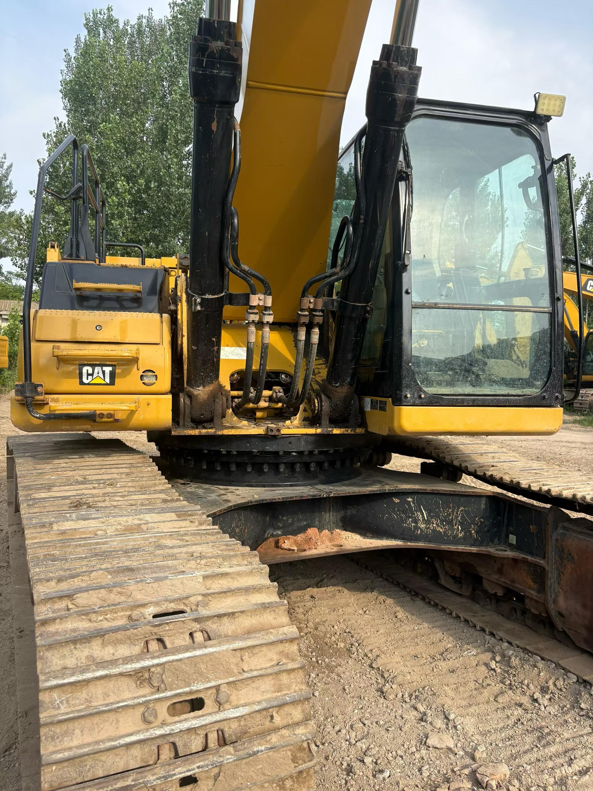 Buy Caterpillar 336E Used Excavator / 4
