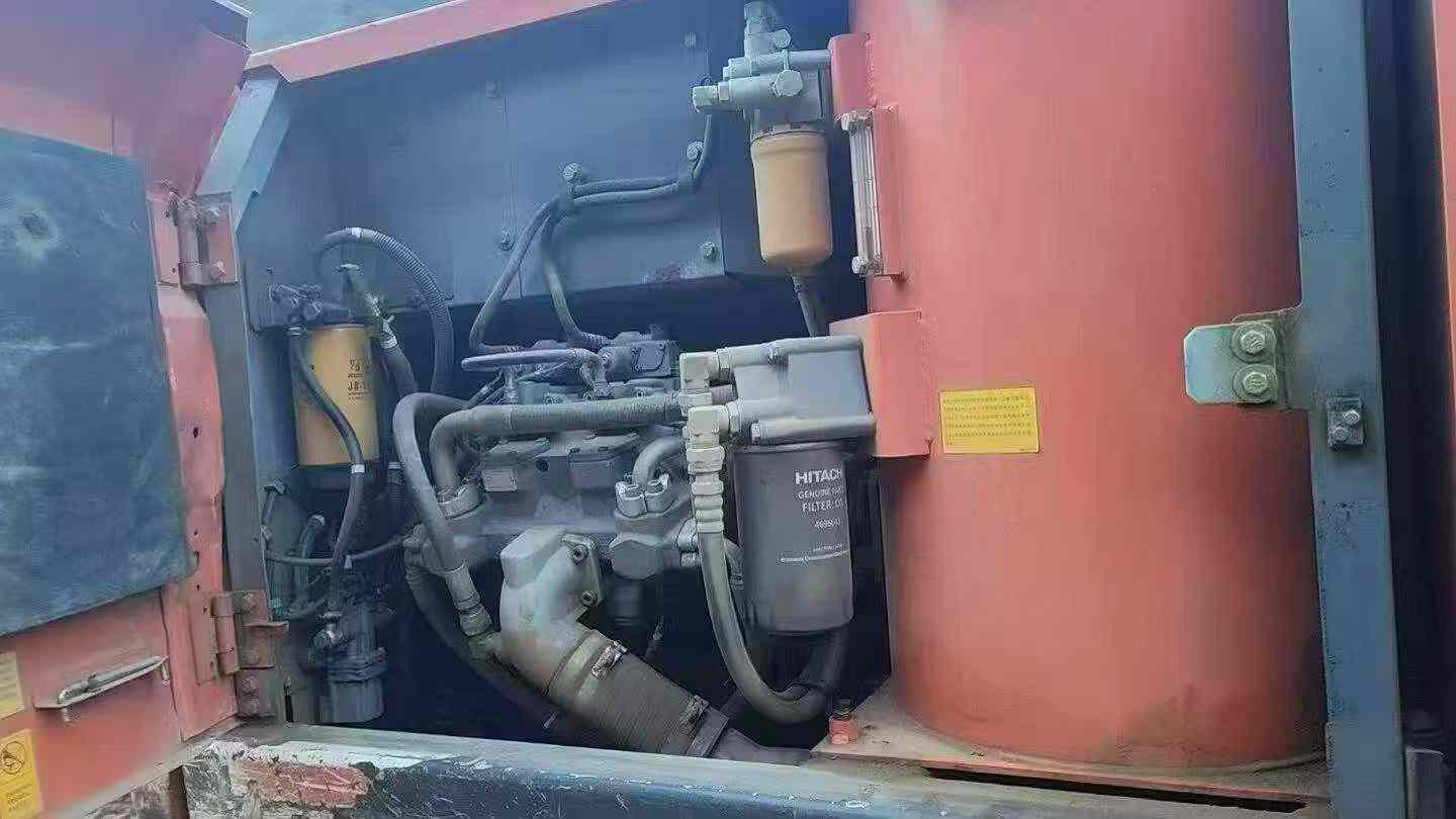 Buy Hitachi ZX17U-2 Used Excavator / 4