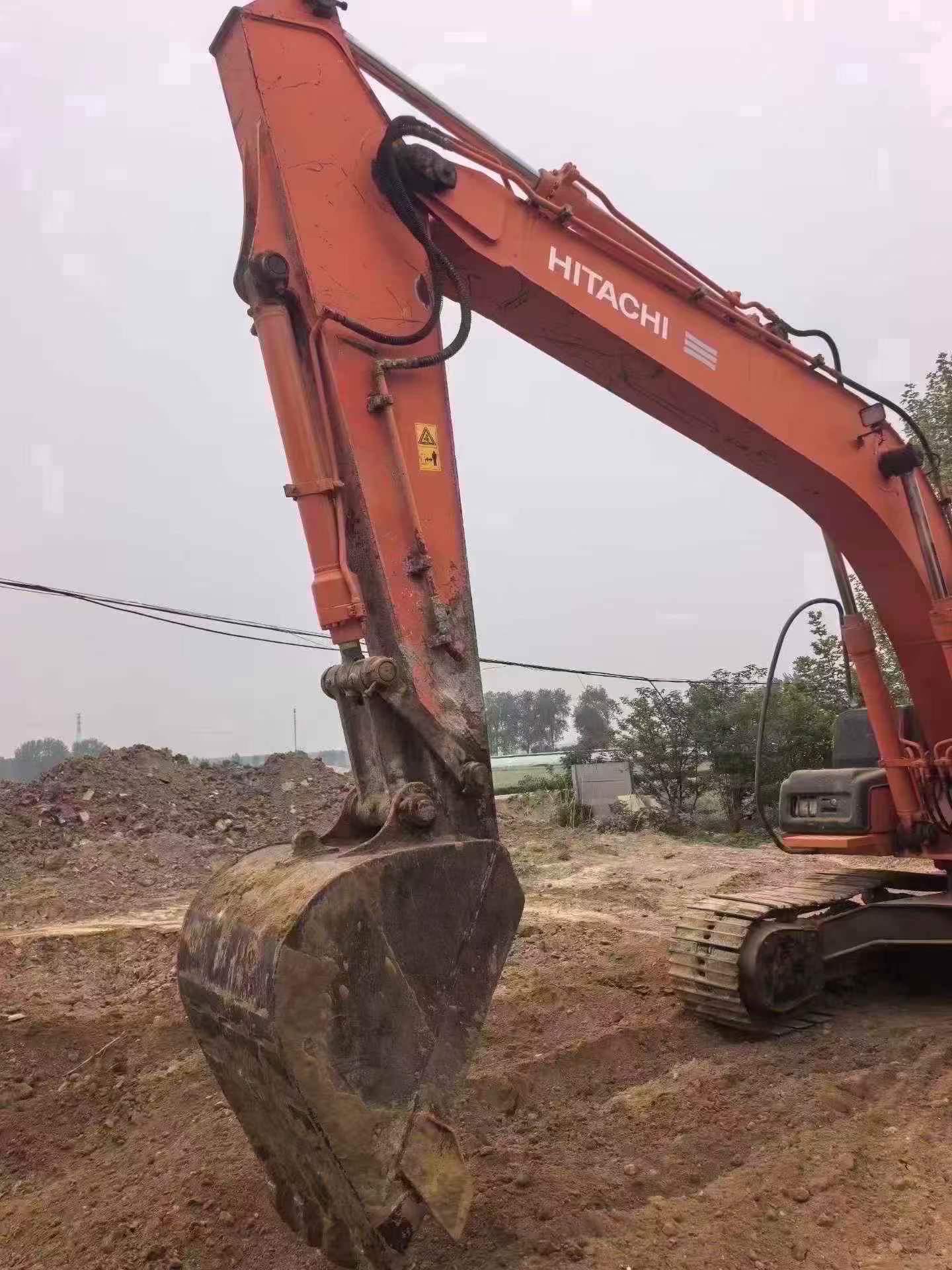 Buy Hitachi EX120 Used Excavator / 4