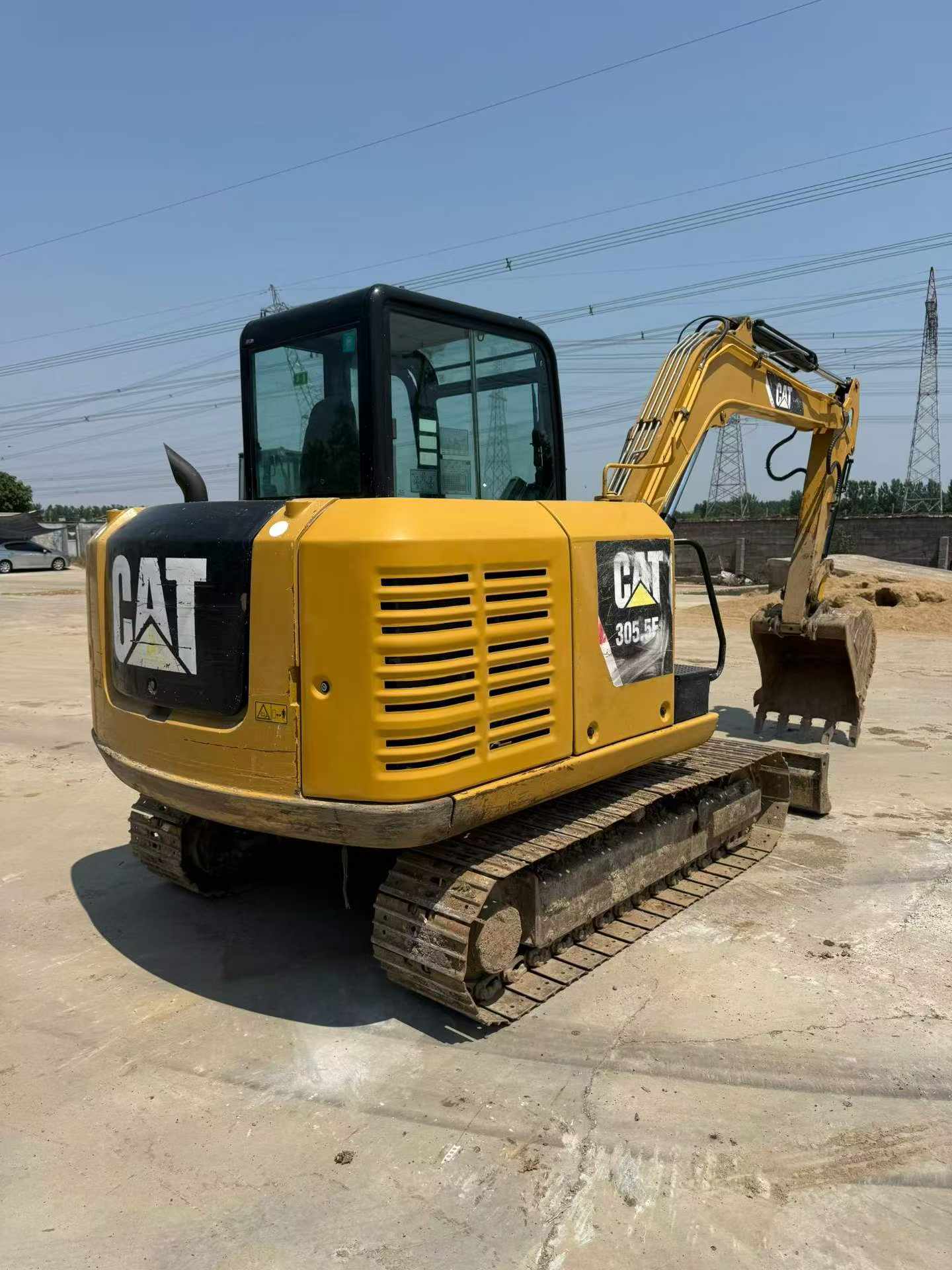 Buy Caterpillar 305.5 Used Excavator / 3
