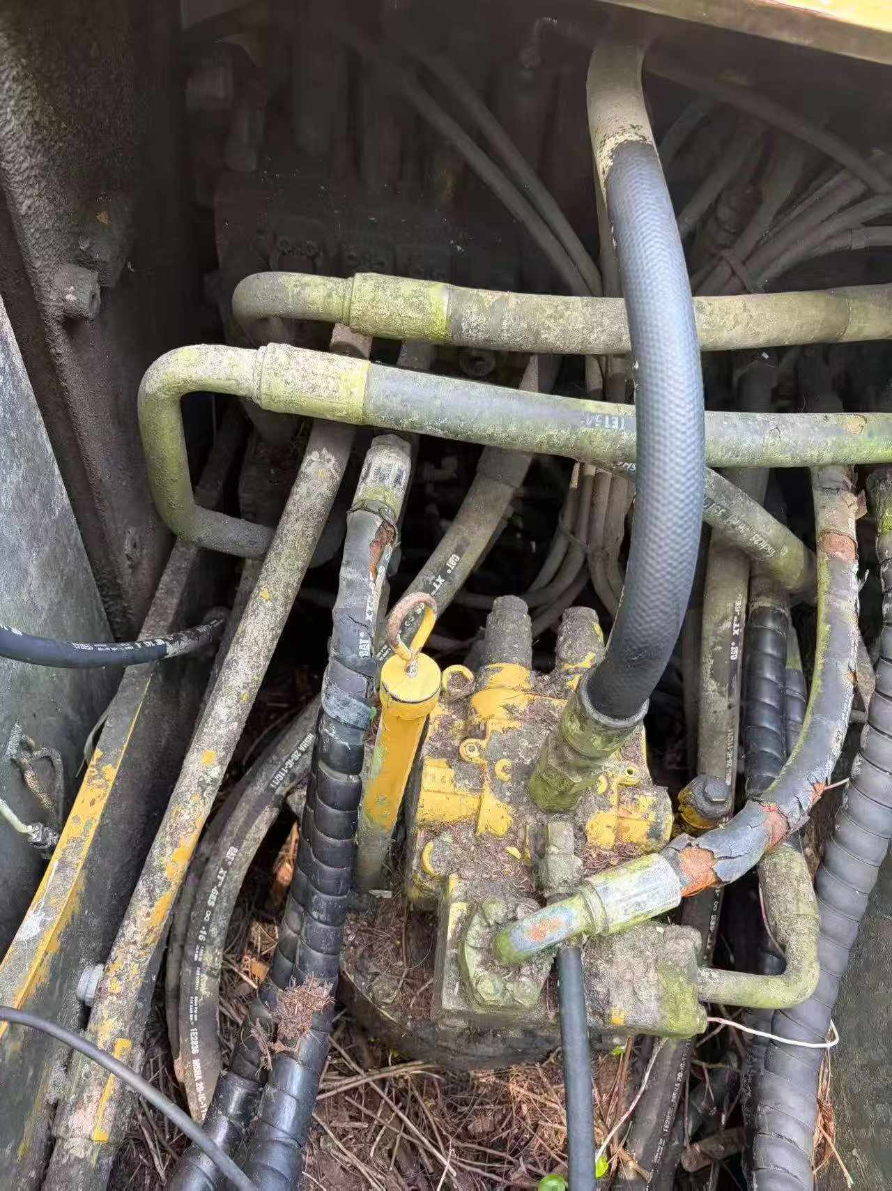 Buy Caterpillar 320D Used Excavator / 6